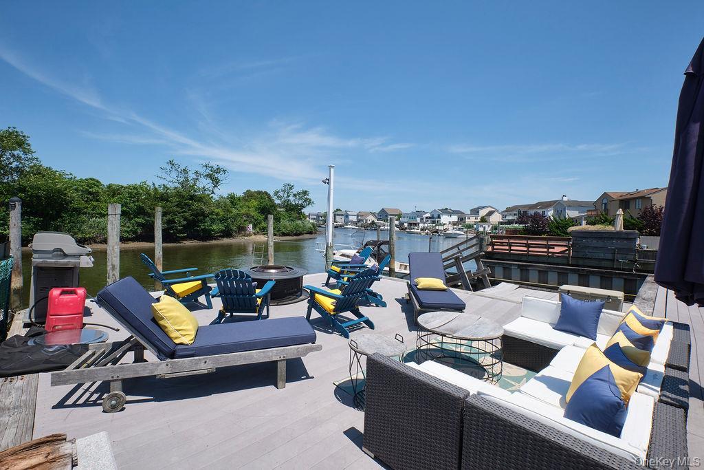 Single Family Somerset  Nassau County, NY 11783, MLS-884093-26