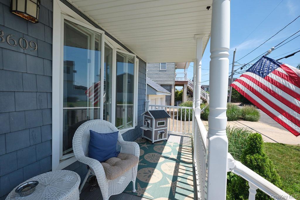 Single Family Somerset  Nassau County, NY 11783, MLS-884093-41