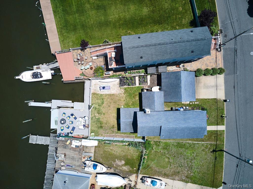 Single Family Somerset  Nassau County, NY 11783, MLS-884093-50