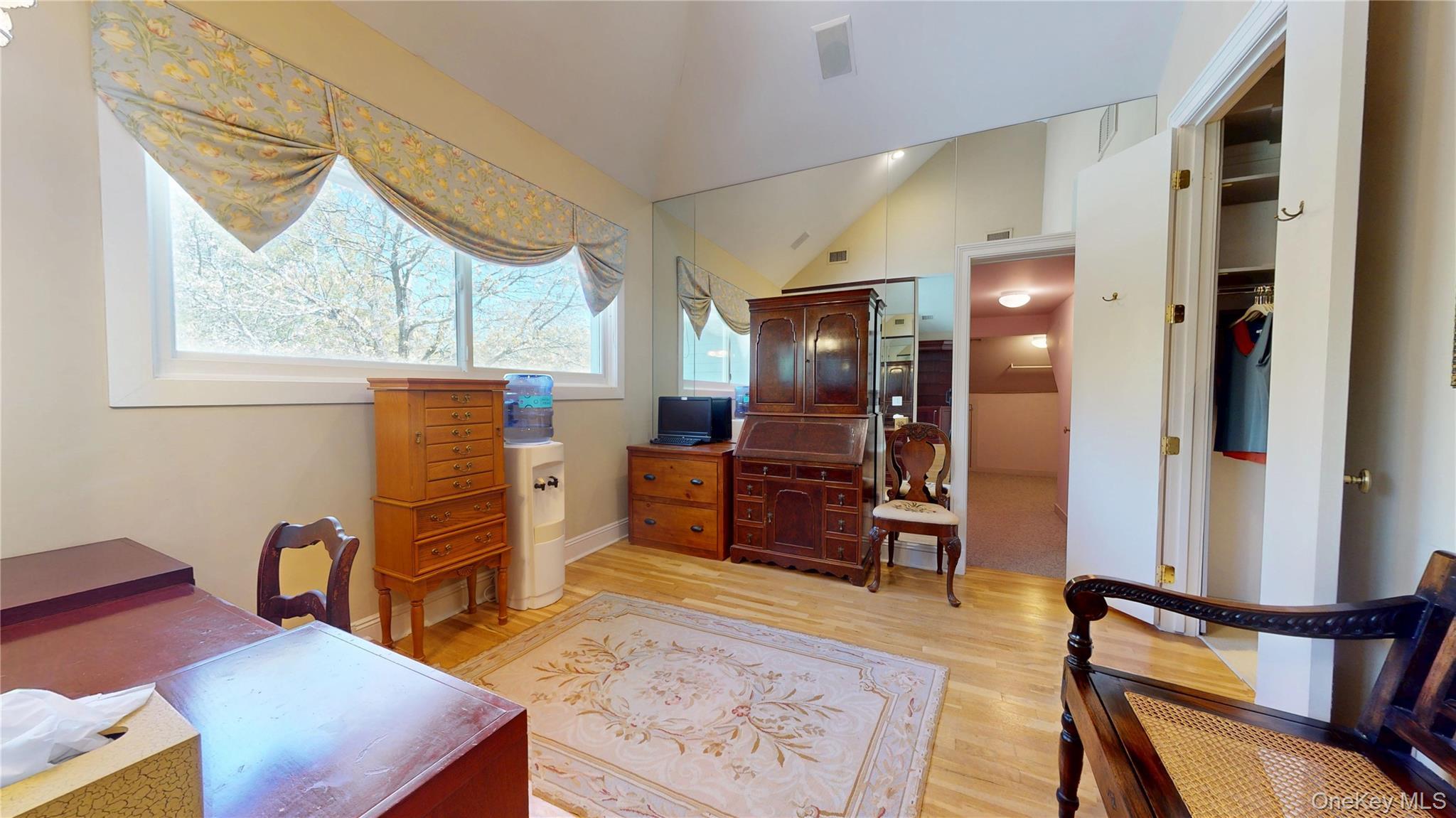 Single Family Montauk Suffolk County, NY 11977, MLS-884102-37