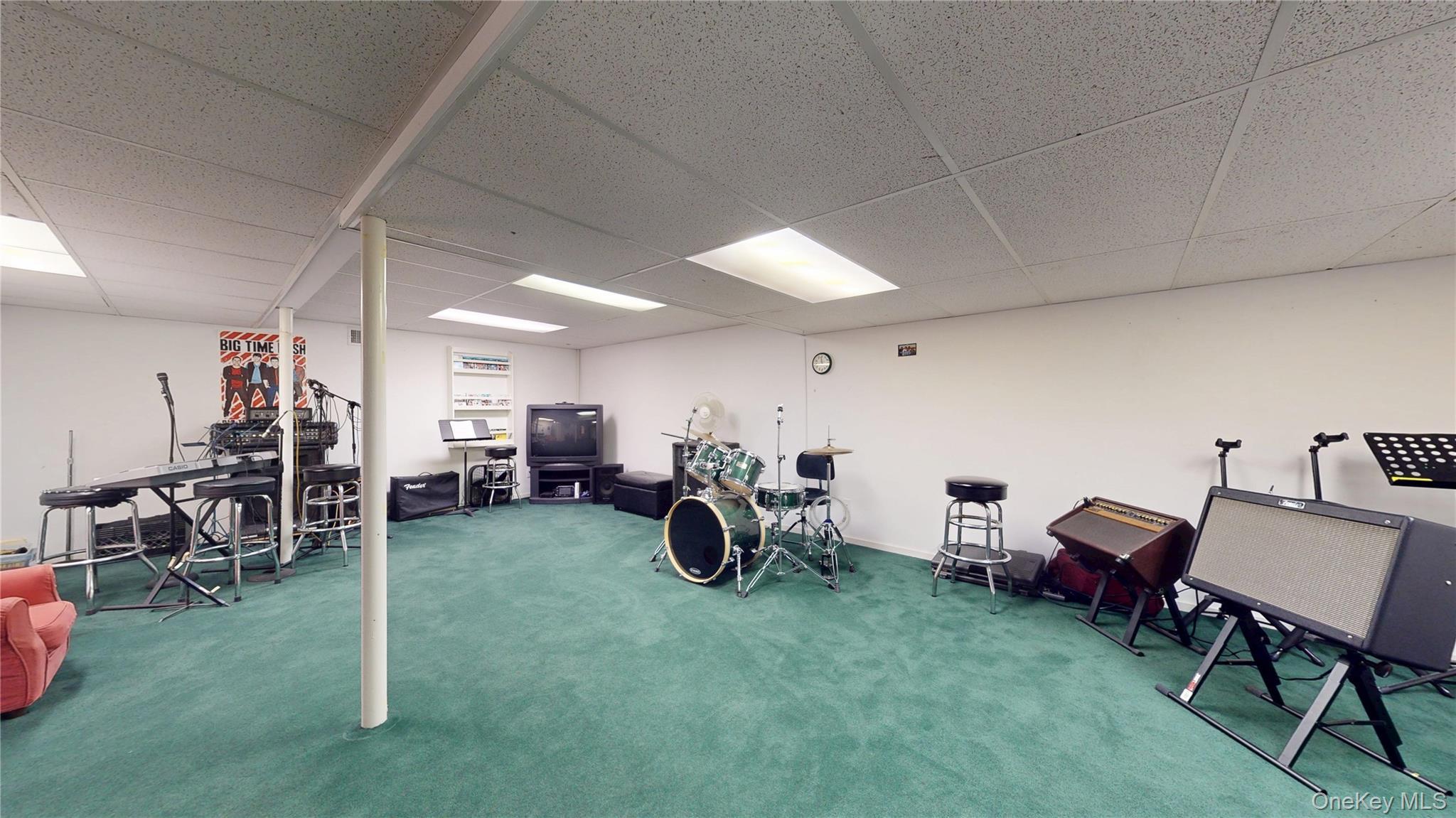 Single Family Montauk Suffolk County, NY 11977, MLS-884102-48