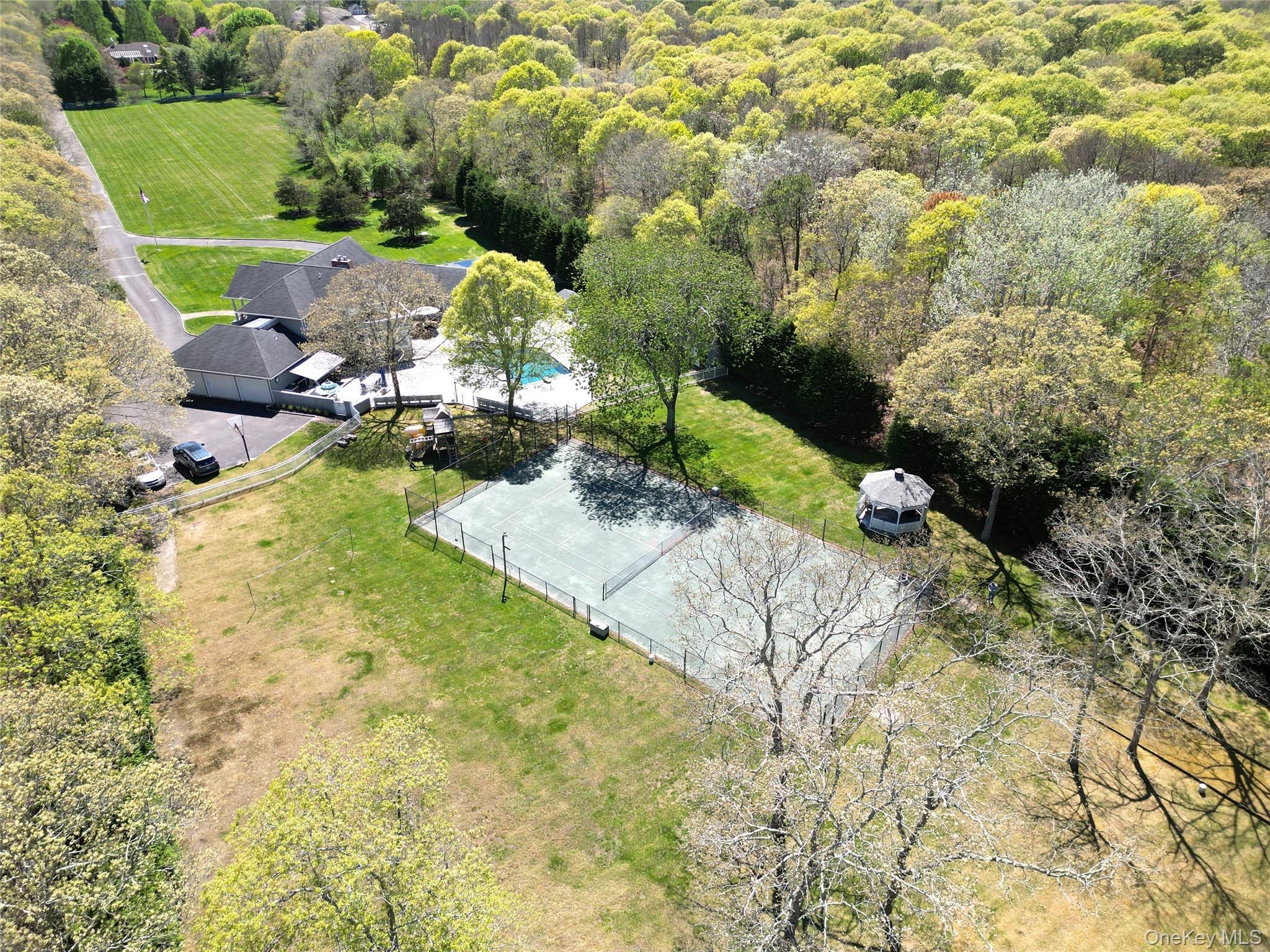 Single Family Montauk Suffolk County, NY 11977, MLS-884102-9