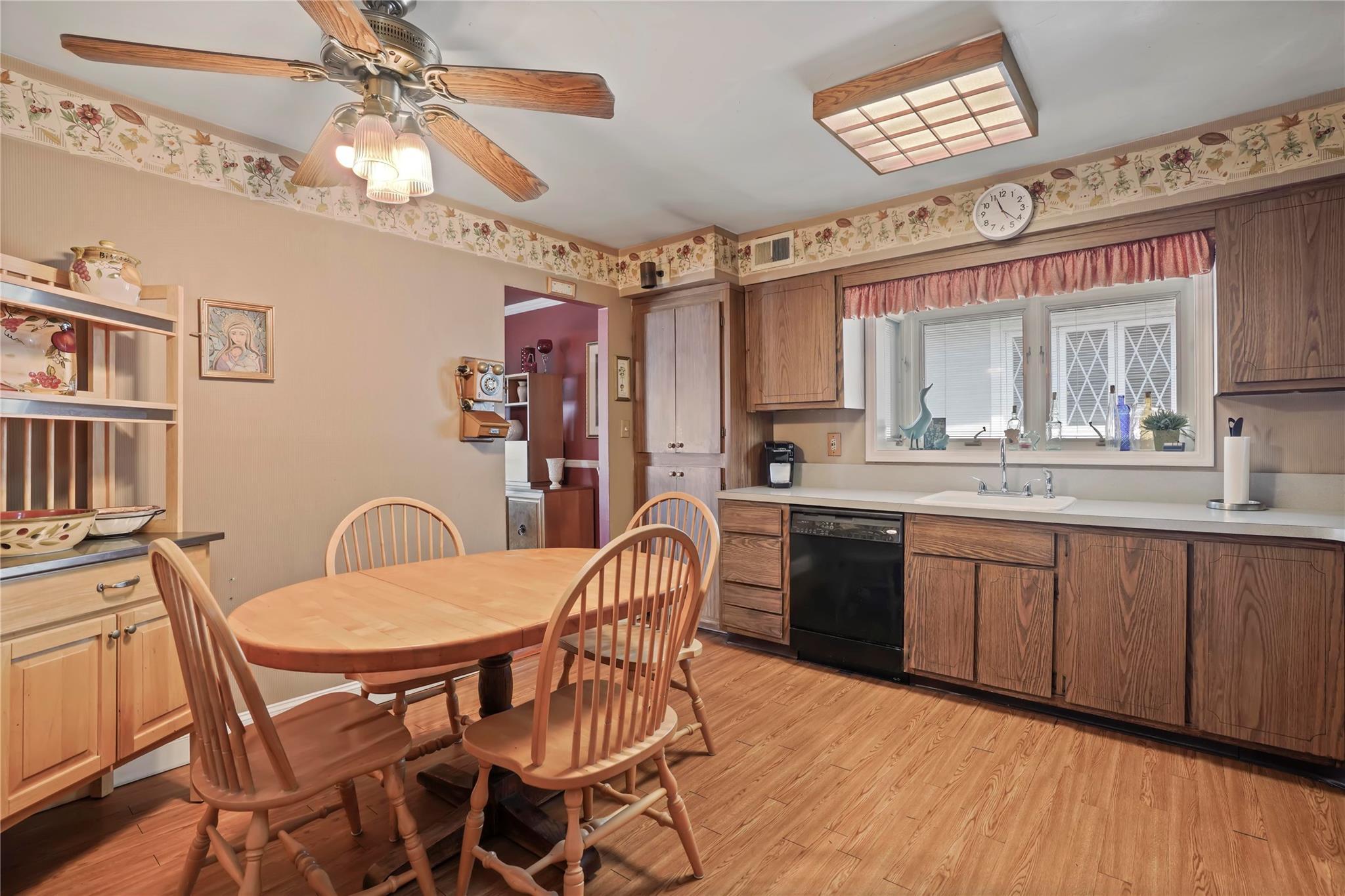 Single Family 91st  Queens, NY 11414, MLS-884110-22