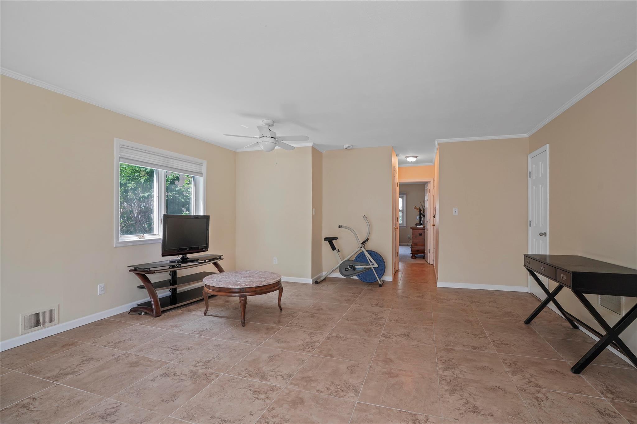 Single Family 91st  Queens, NY 11414, MLS-884110-32