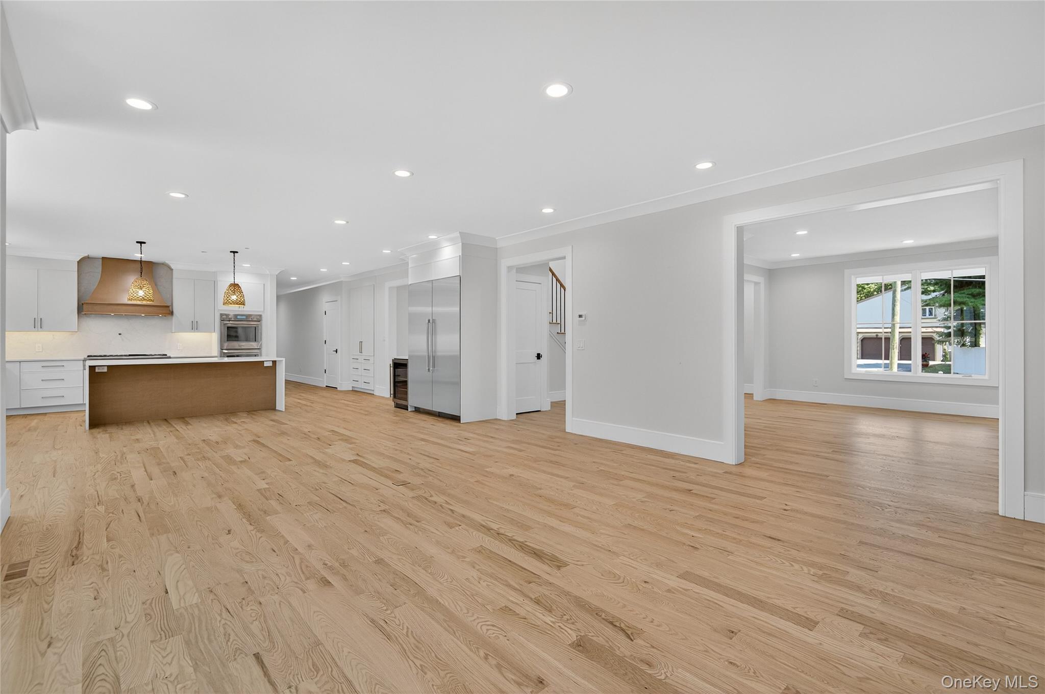 Single Family Caledonia  Suffolk County, NY 11746, MLS-884112-11