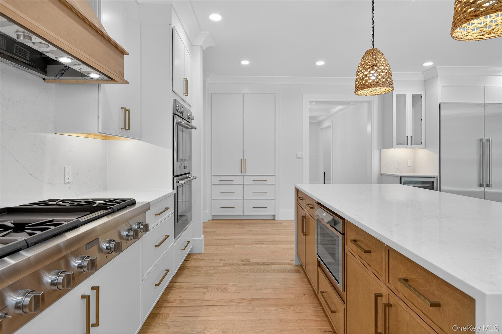 Single Family Caledonia  Suffolk County, NY 11746, MLS-884112-15