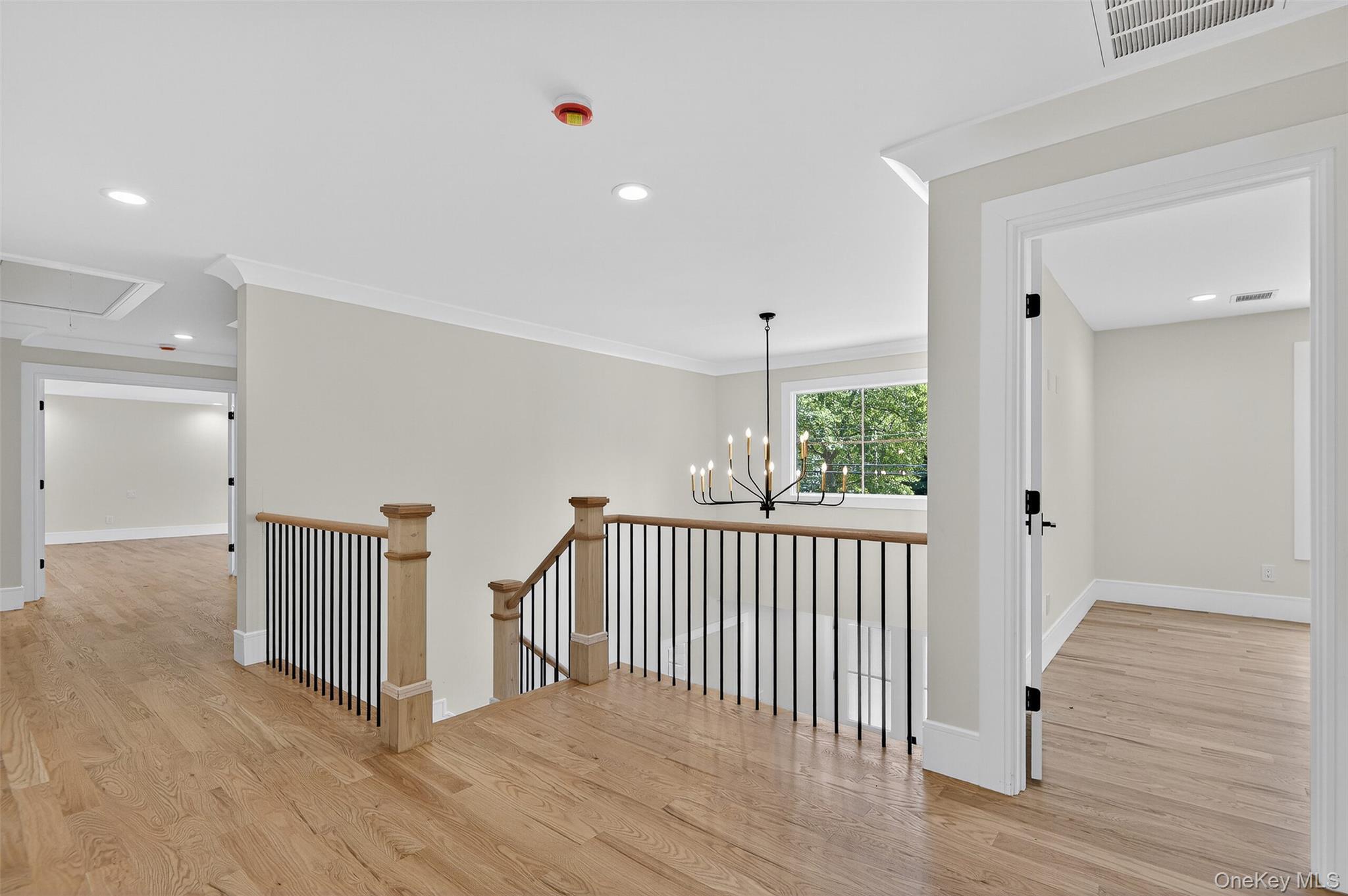 Single Family Caledonia  Suffolk County, NY 11746, MLS-884112-21