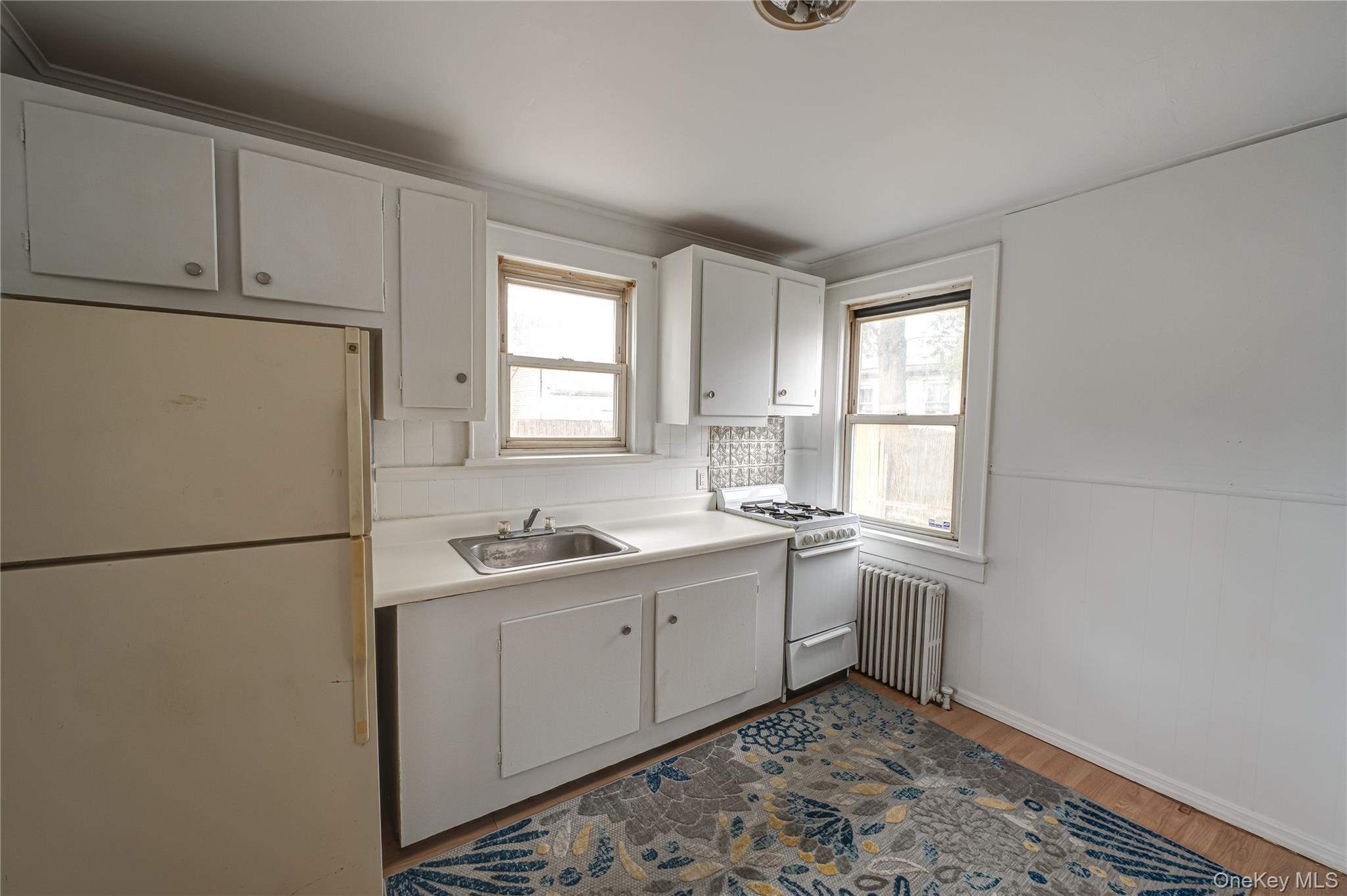 Single Family 4th Suffolk County, NY 11706, MLS-884120-13