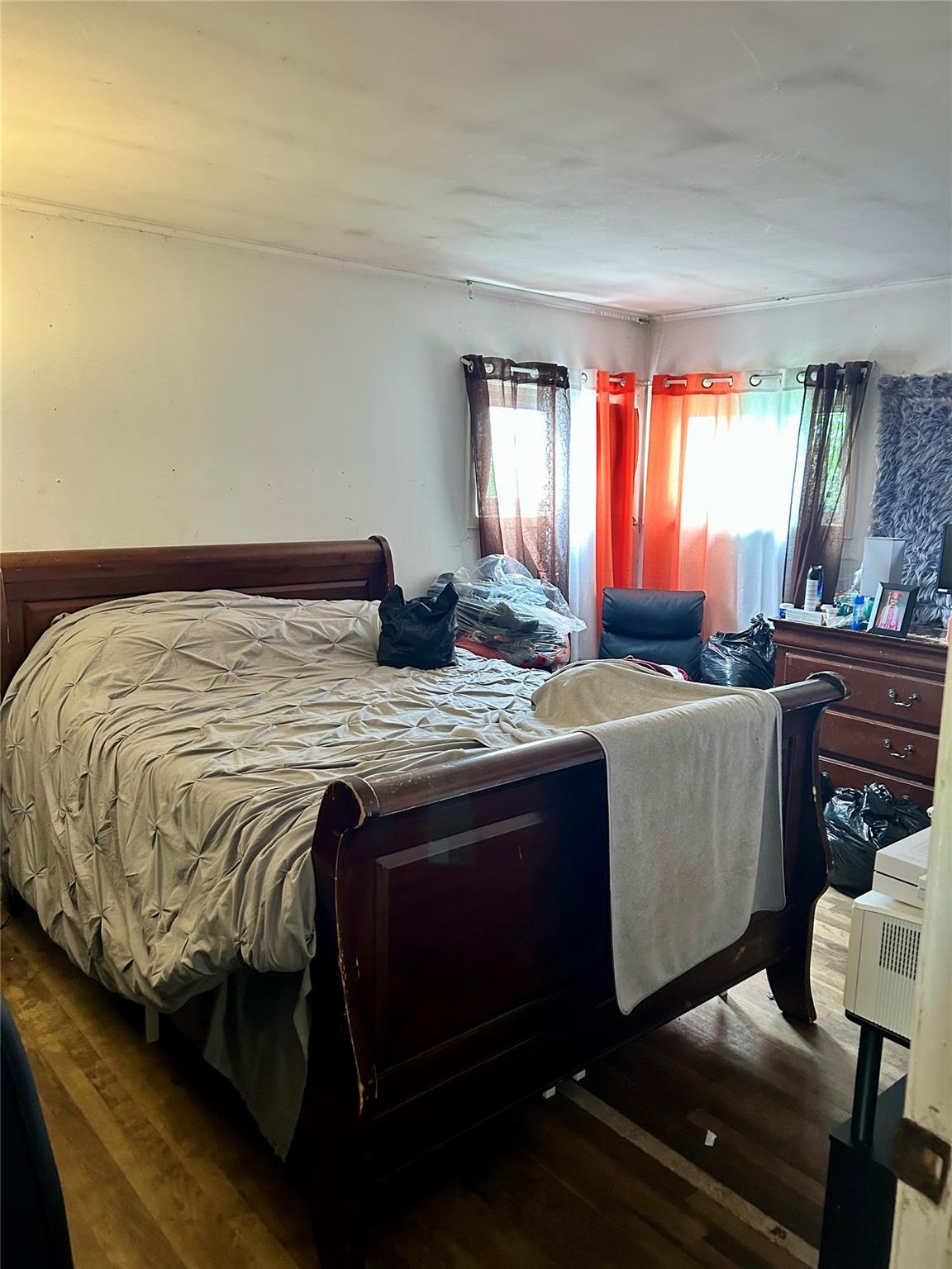 Single Family Westside  Nassau County, NY 11520, MLS-884126-4