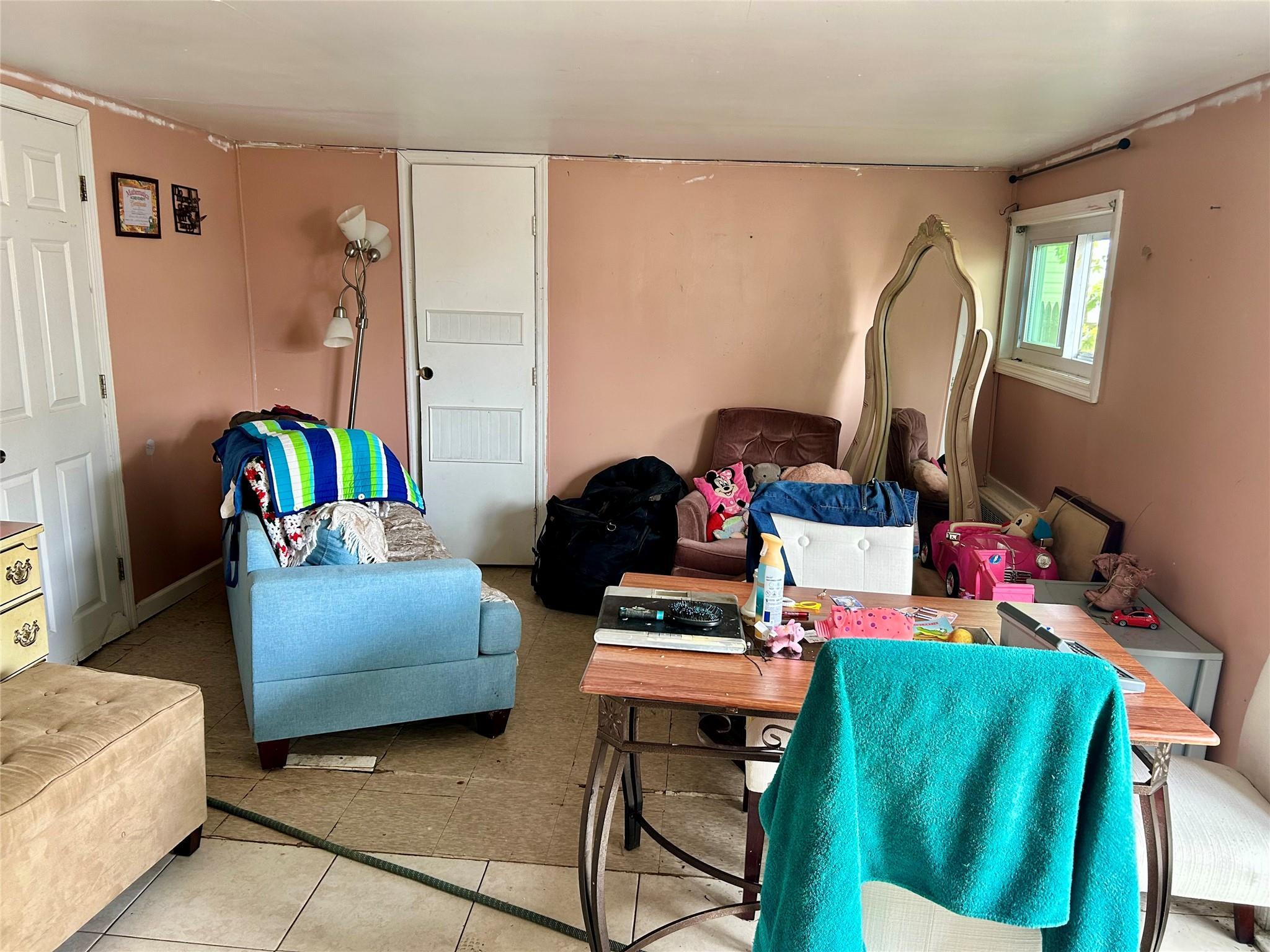 Single Family Westside  Nassau County, NY 11520, MLS-884126-9