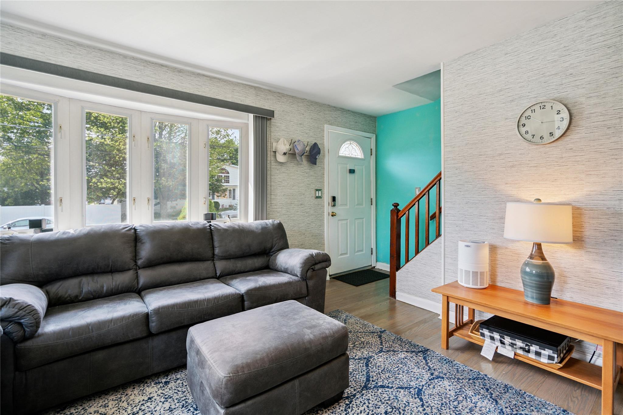 Single Family Vermont  Suffolk County, NY 11757, MLS-884132-12