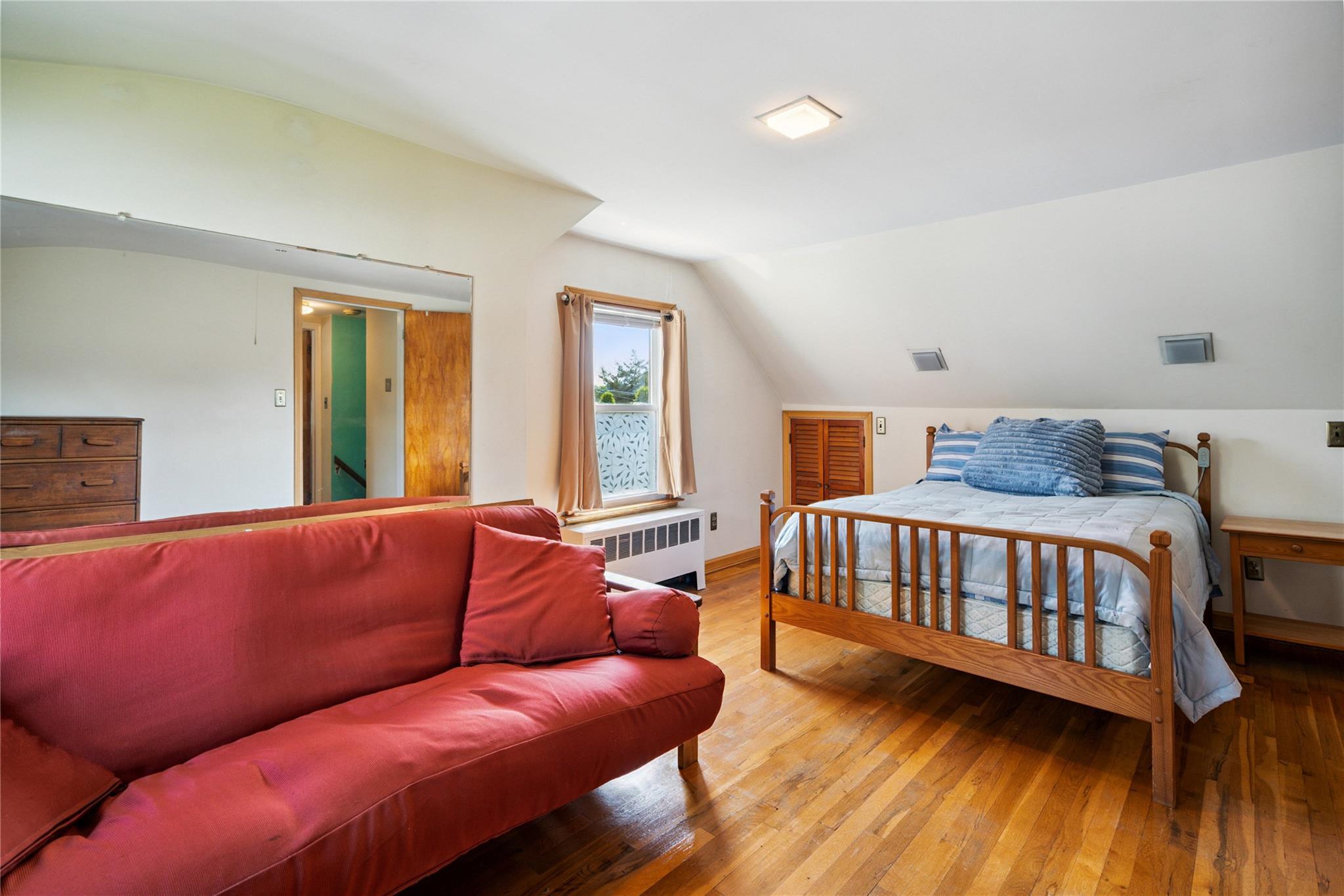 Single Family Vermont  Suffolk County, NY 11757, MLS-884132-16