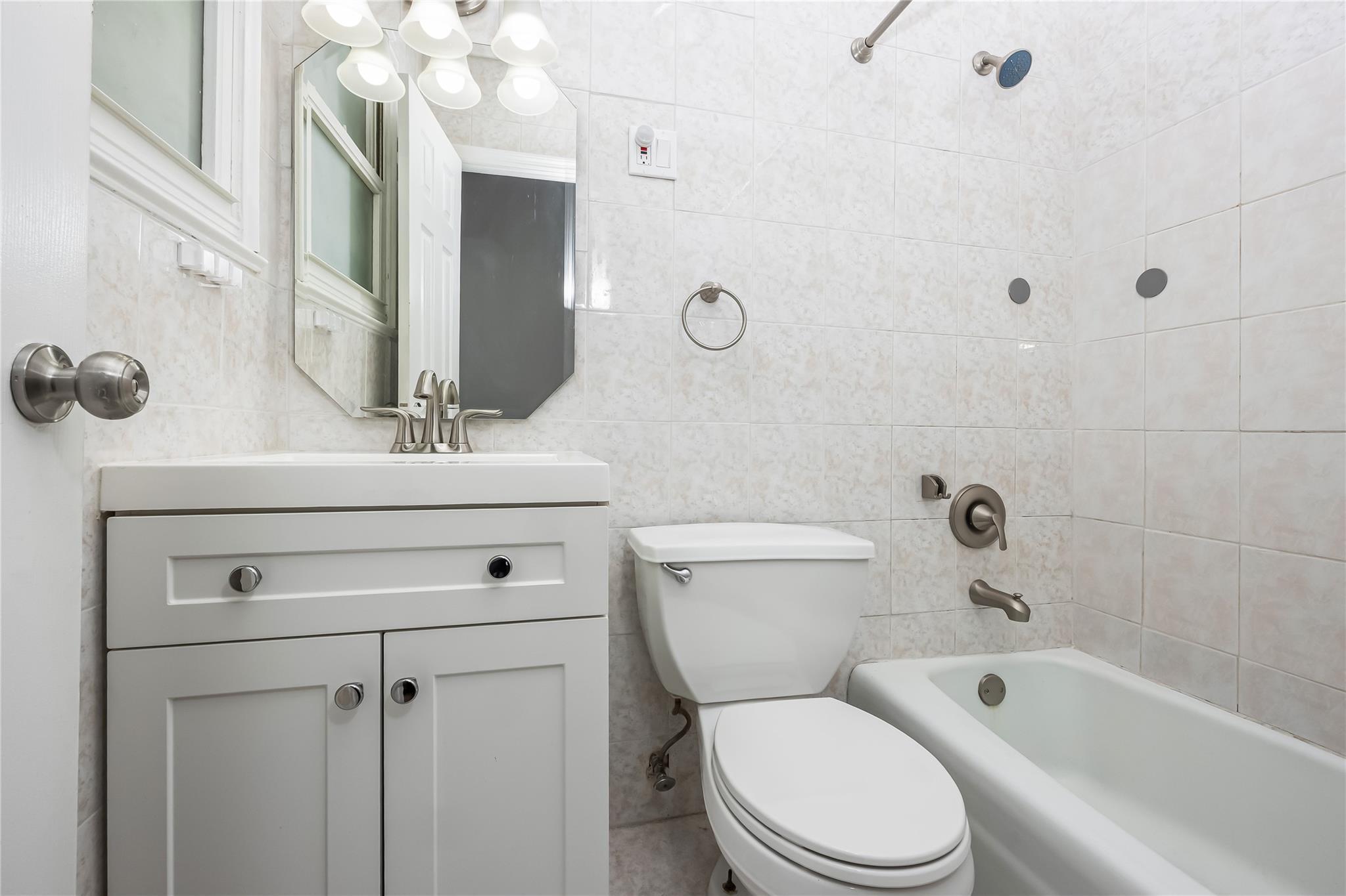 Single Family 15  Brooklyn, NY 11228, MLS-884142-8