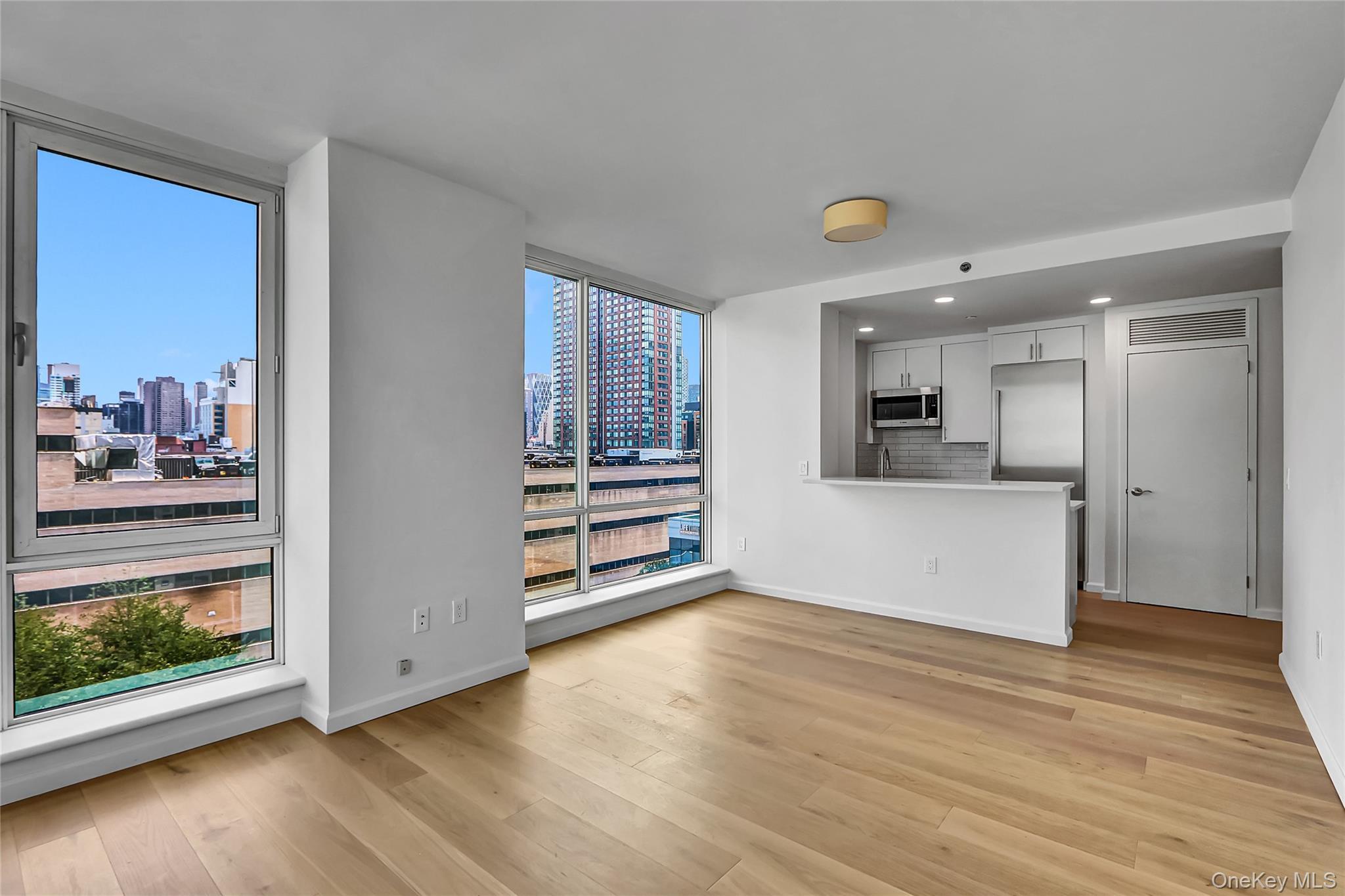 Condo 42nd  Manhattan, NY 10036, MLS-884188-14