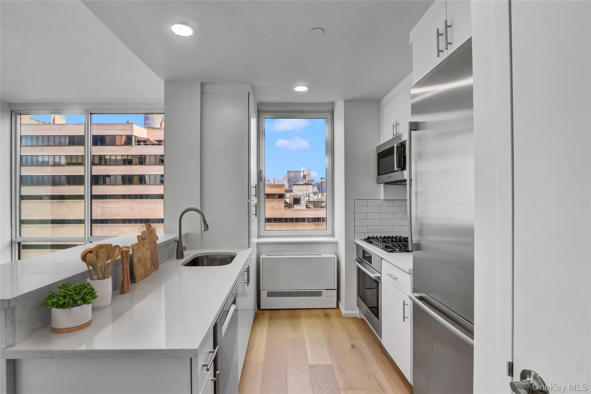 Condo 42nd  Manhattan, NY 10036, MLS-884188-15