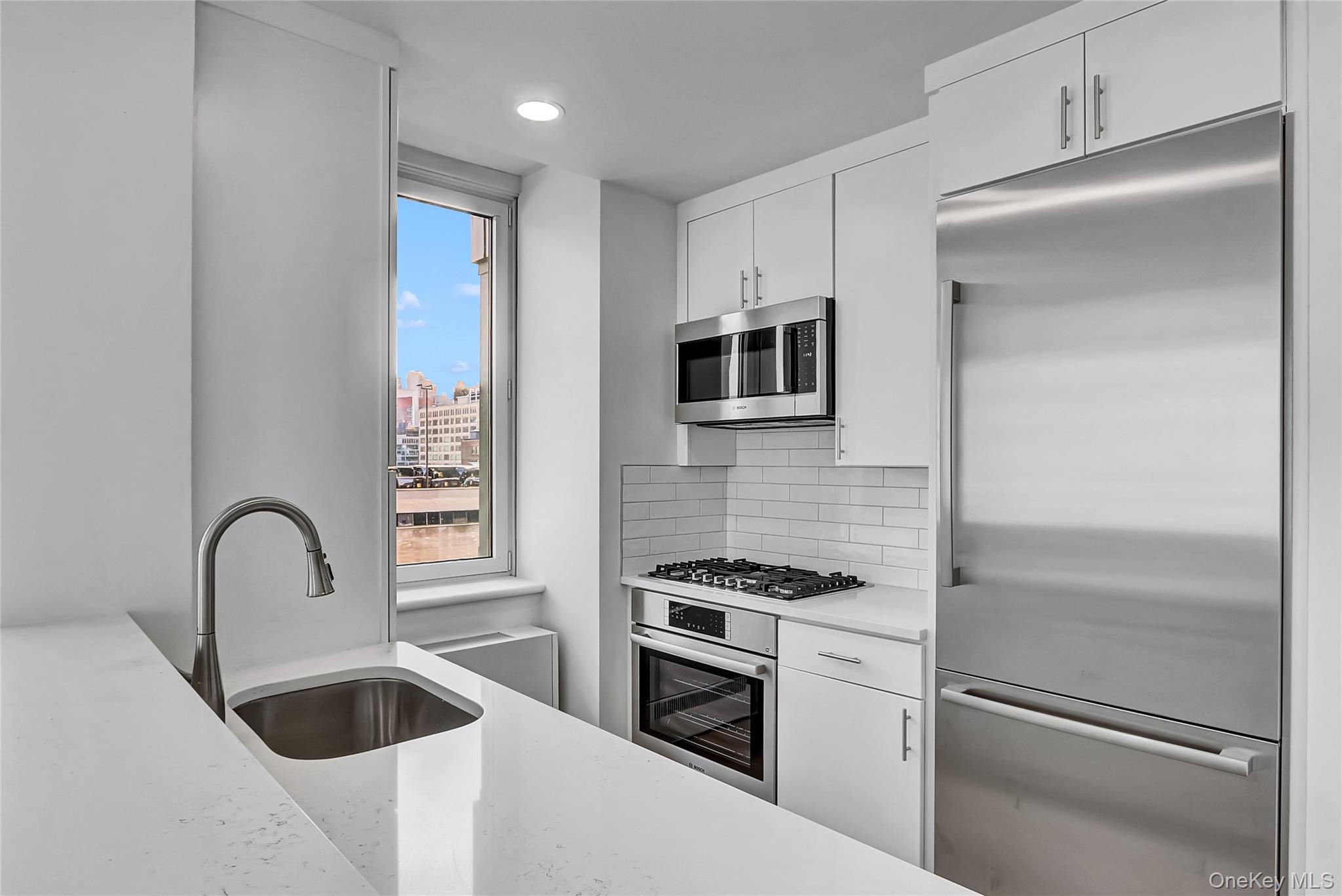 Condo 42nd  Manhattan, NY 10036, MLS-884188-17