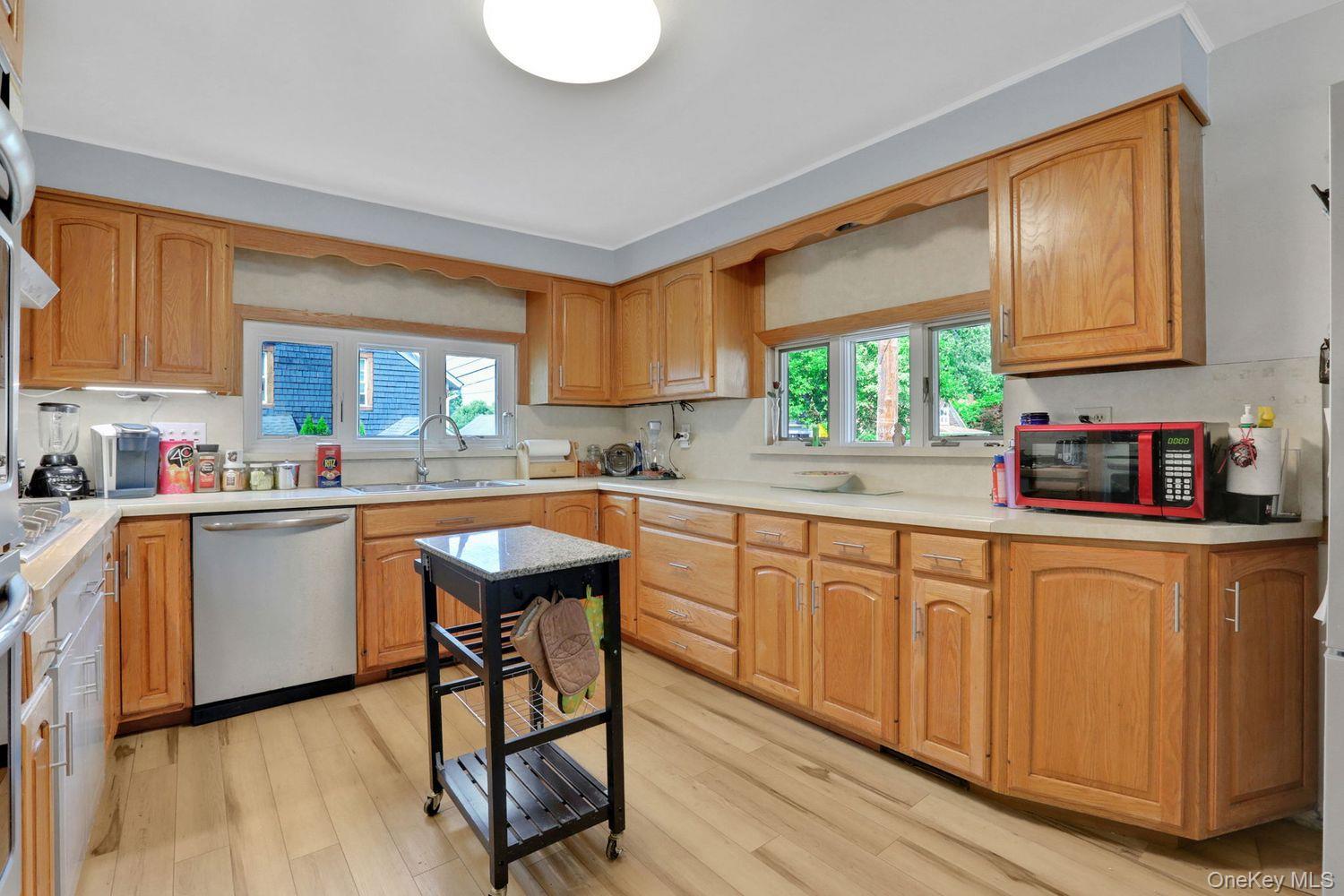 Single Family Fairview  Ulster County, NY 12401, MLS-884190-12