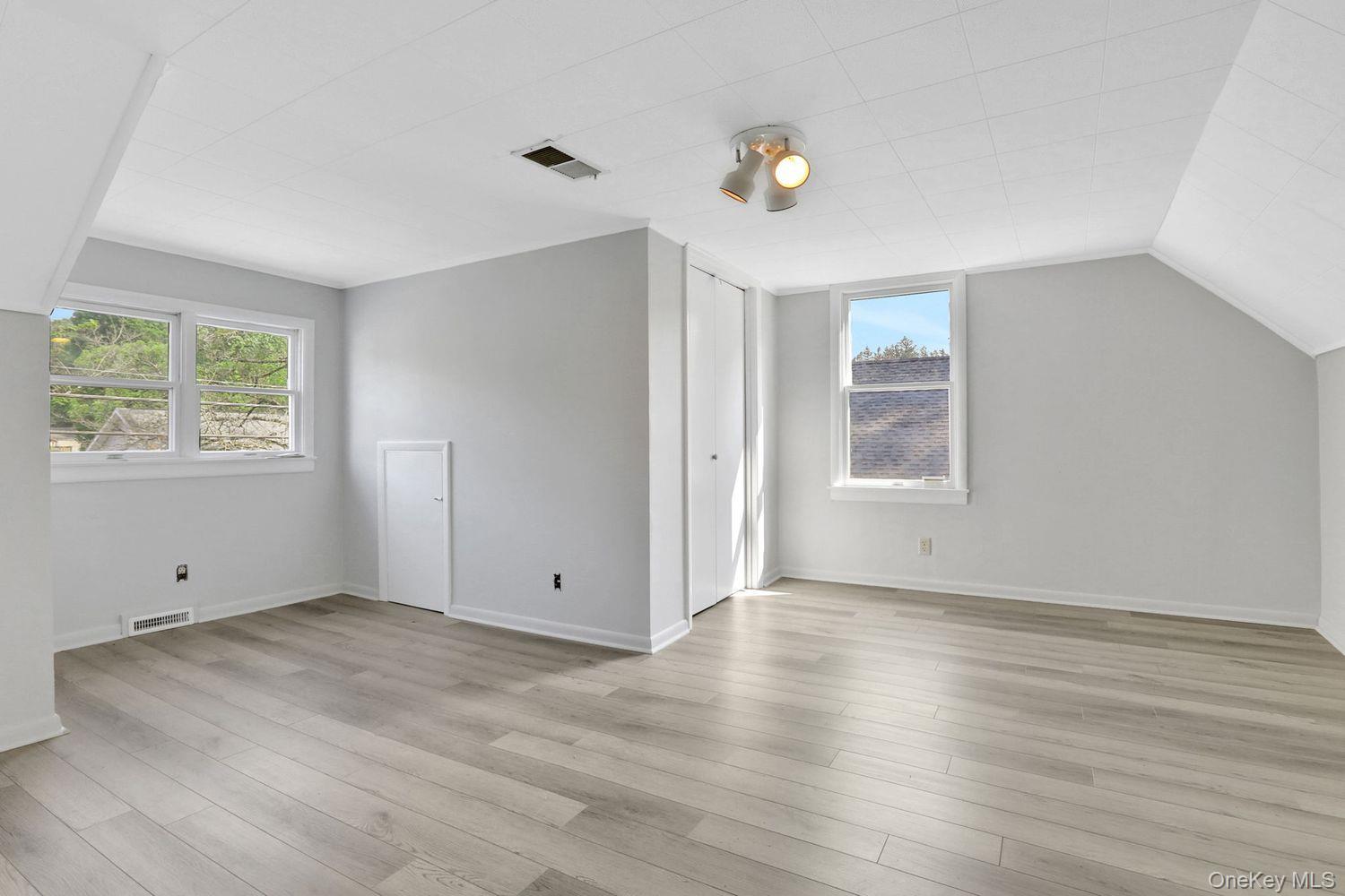 Single Family Fairview  Ulster County, NY 12401, MLS-884190-17