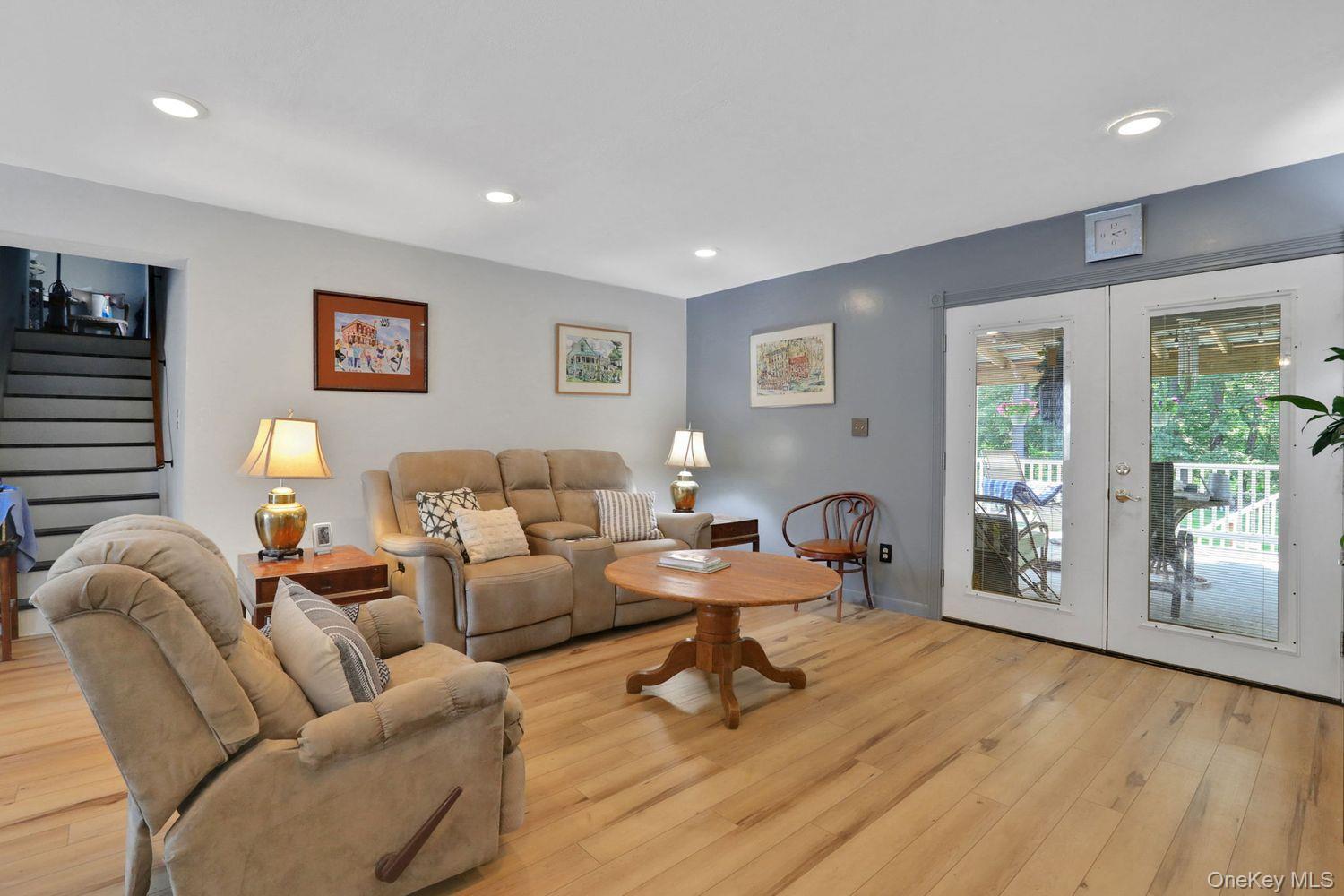 Single Family Fairview  Ulster County, NY 12401, MLS-884190-8