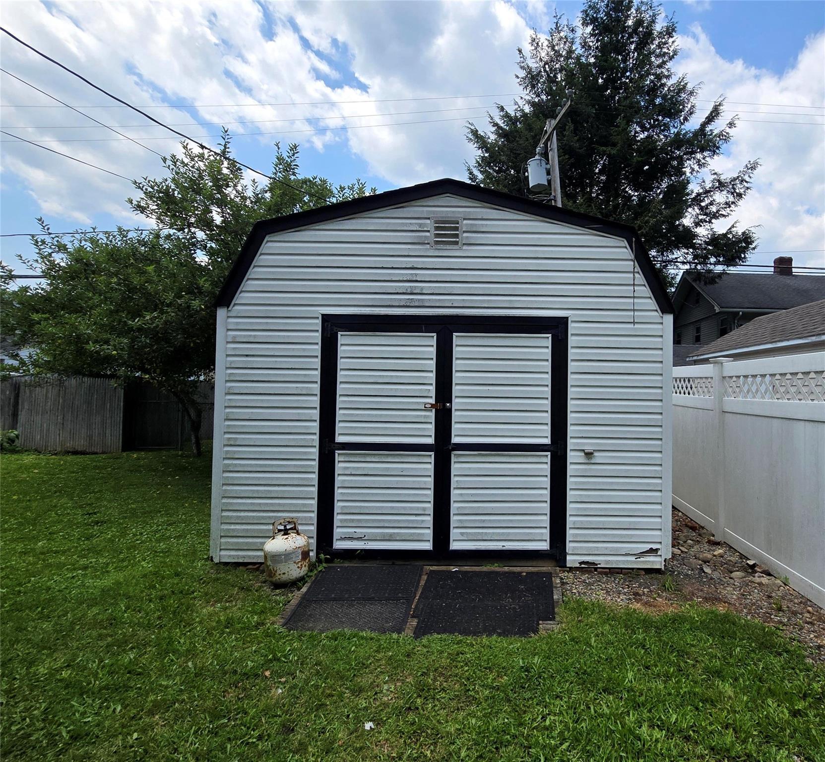 Single Family Village  Orange County, NY 10987, MLS-884204-8