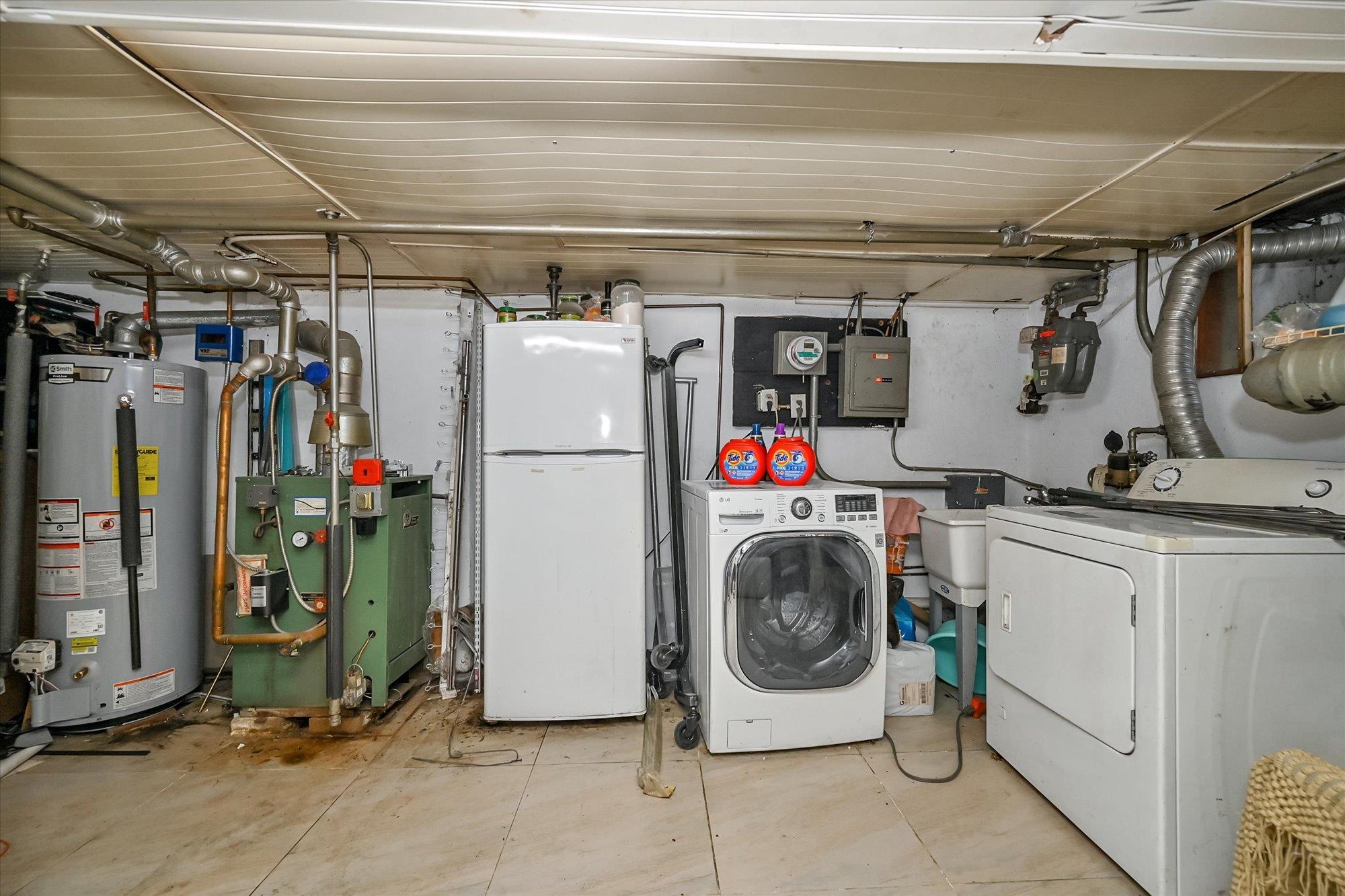 Single Family Hoover Queens, NY 11435, MLS-884218-11