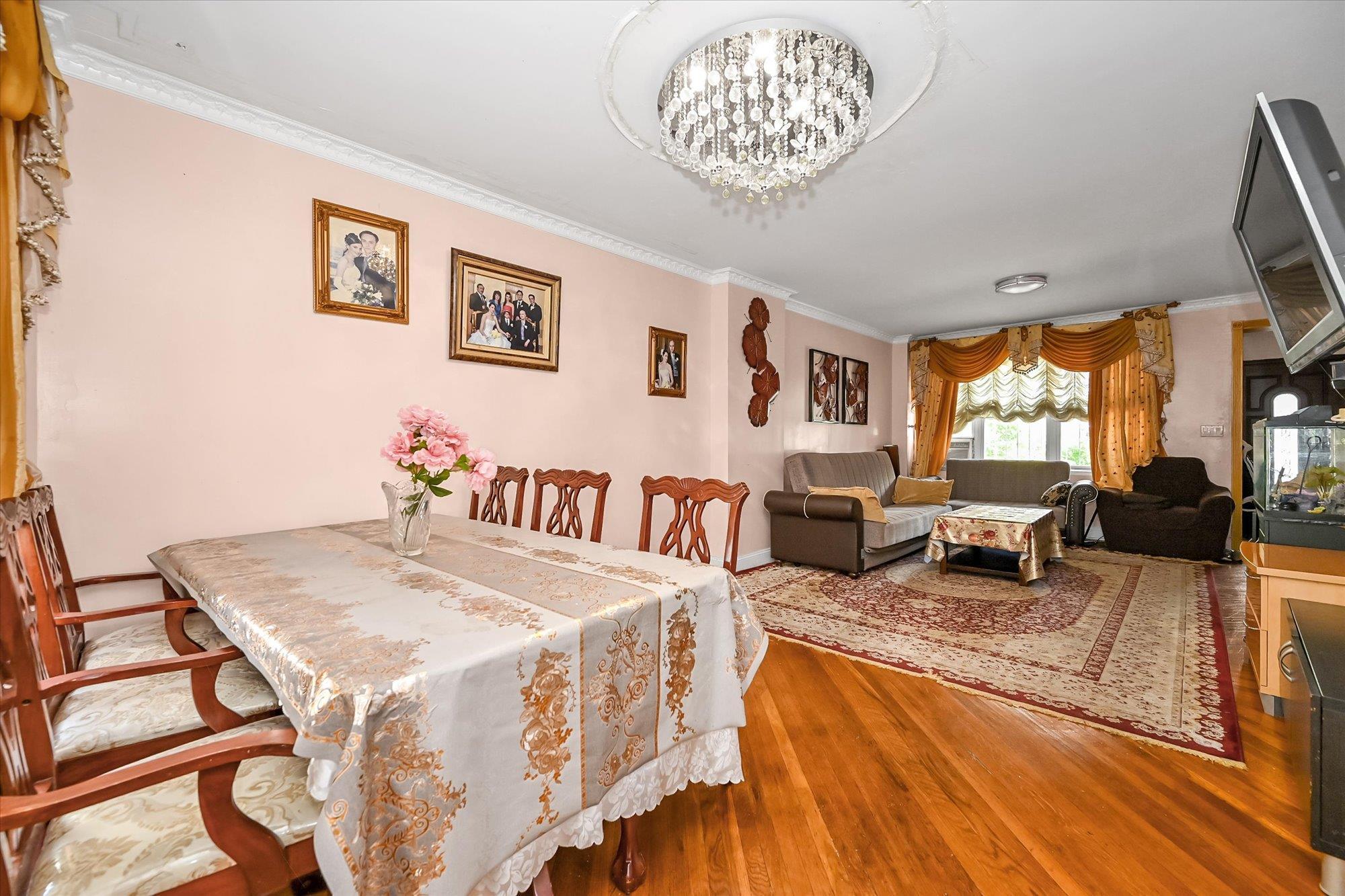 Single Family Hoover Queens, NY 11435, MLS-884218-4