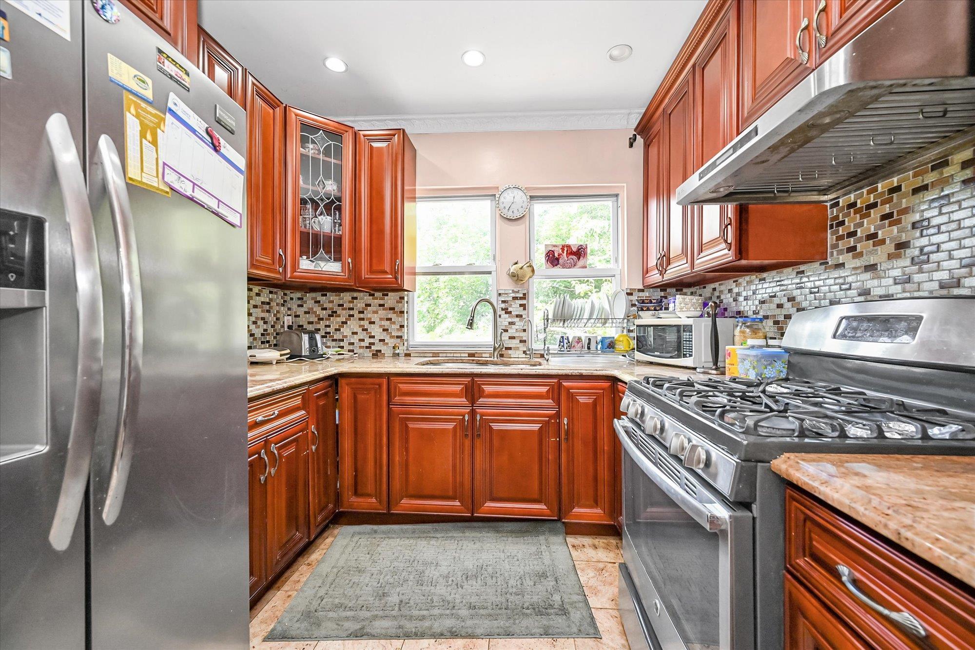 Single Family Hoover Queens, NY 11435, MLS-884218-6