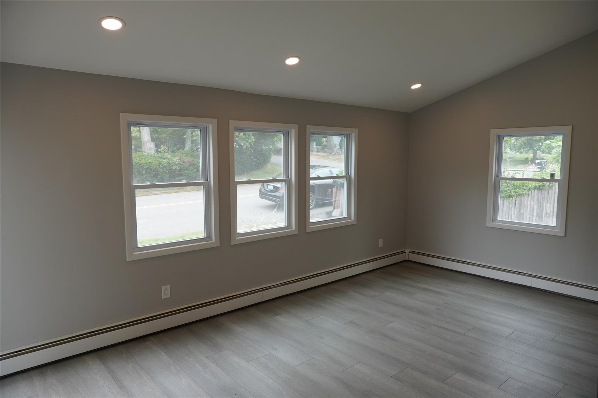 Single Family King  Suffolk County, NY 11778, MLS-884237-3