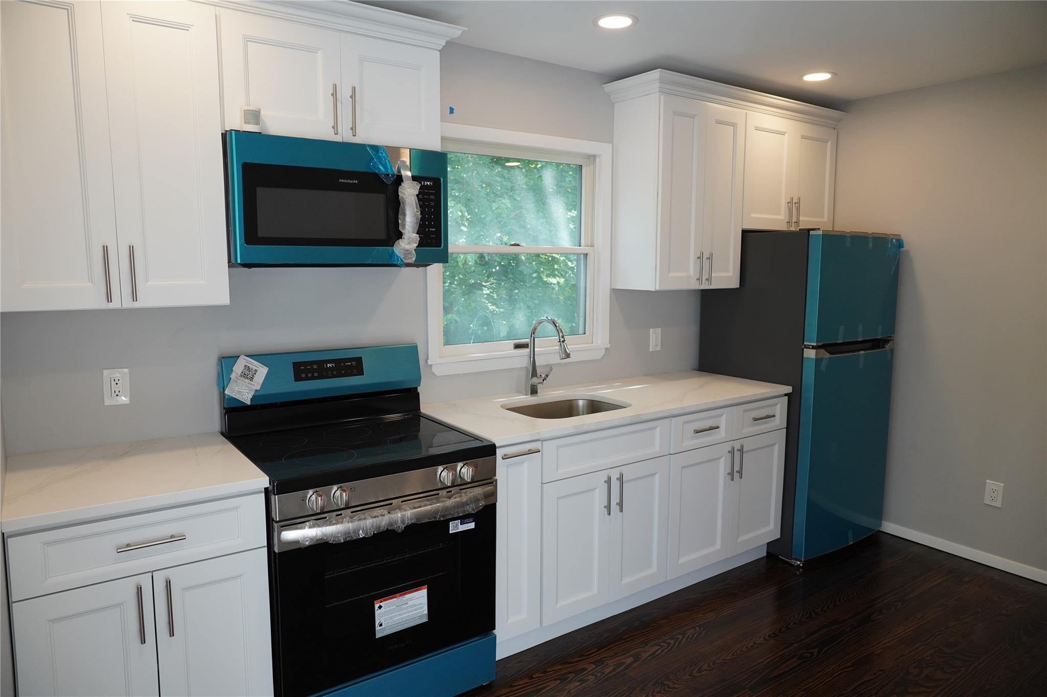 Single Family King  Suffolk County, NY 11778, MLS-884237-6