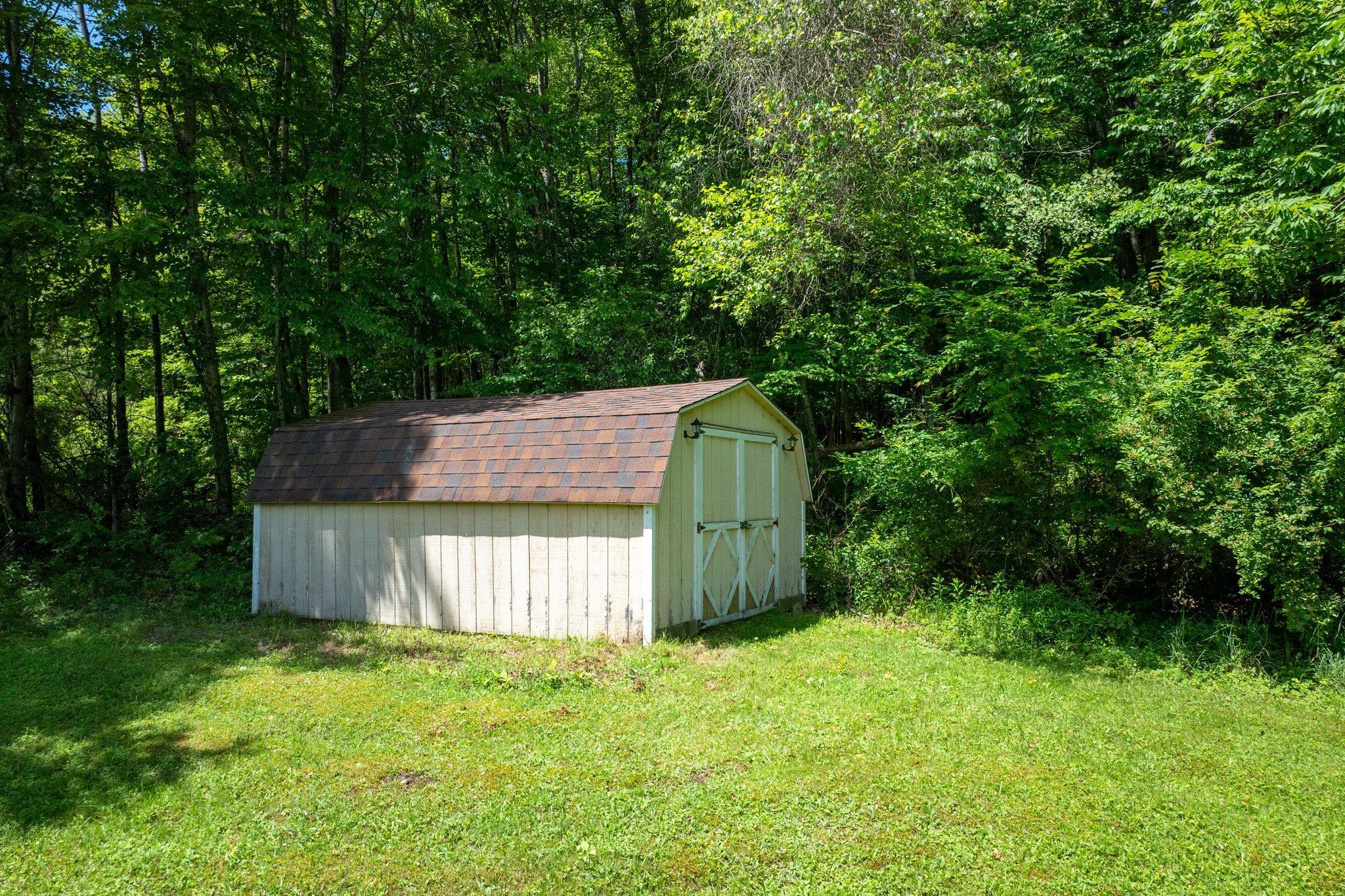 Single Family 10  Hoffman Road  Sullivan County, NY 12736, MLS-884242-29