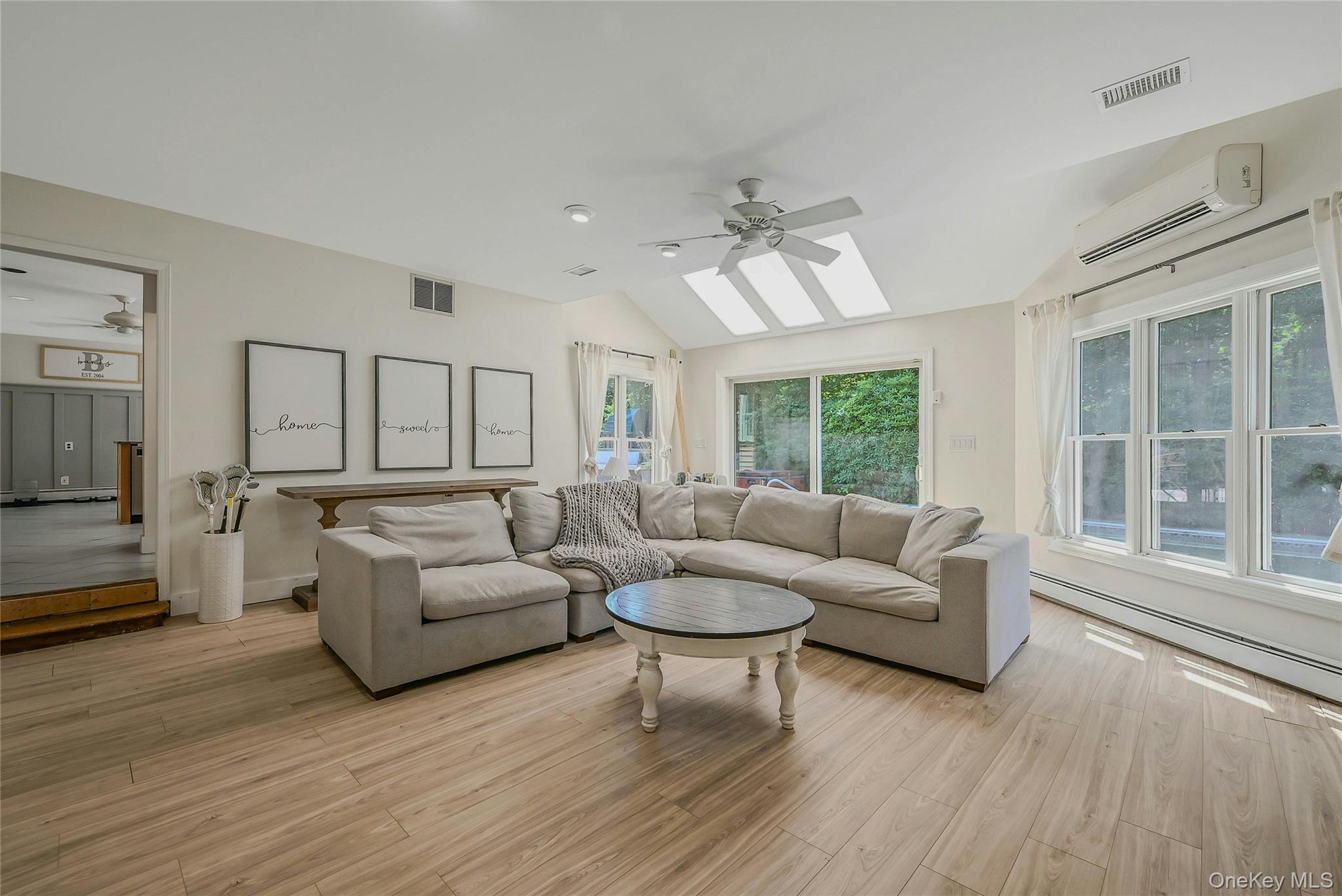 Single Family Settlers  Suffolk County, NY 11733, MLS-884277-11