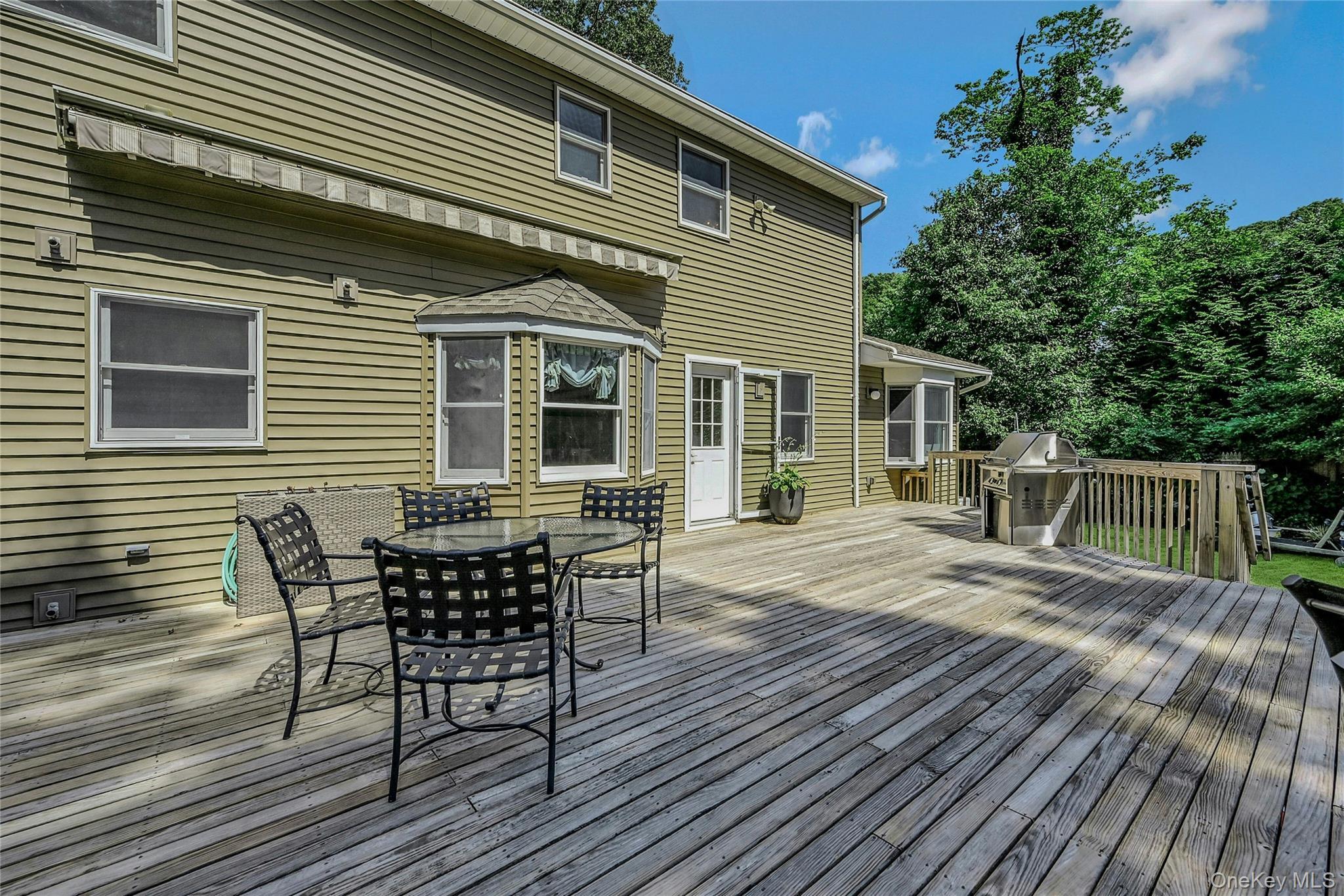 Single Family Settlers  Suffolk County, NY 11733, MLS-884277-29