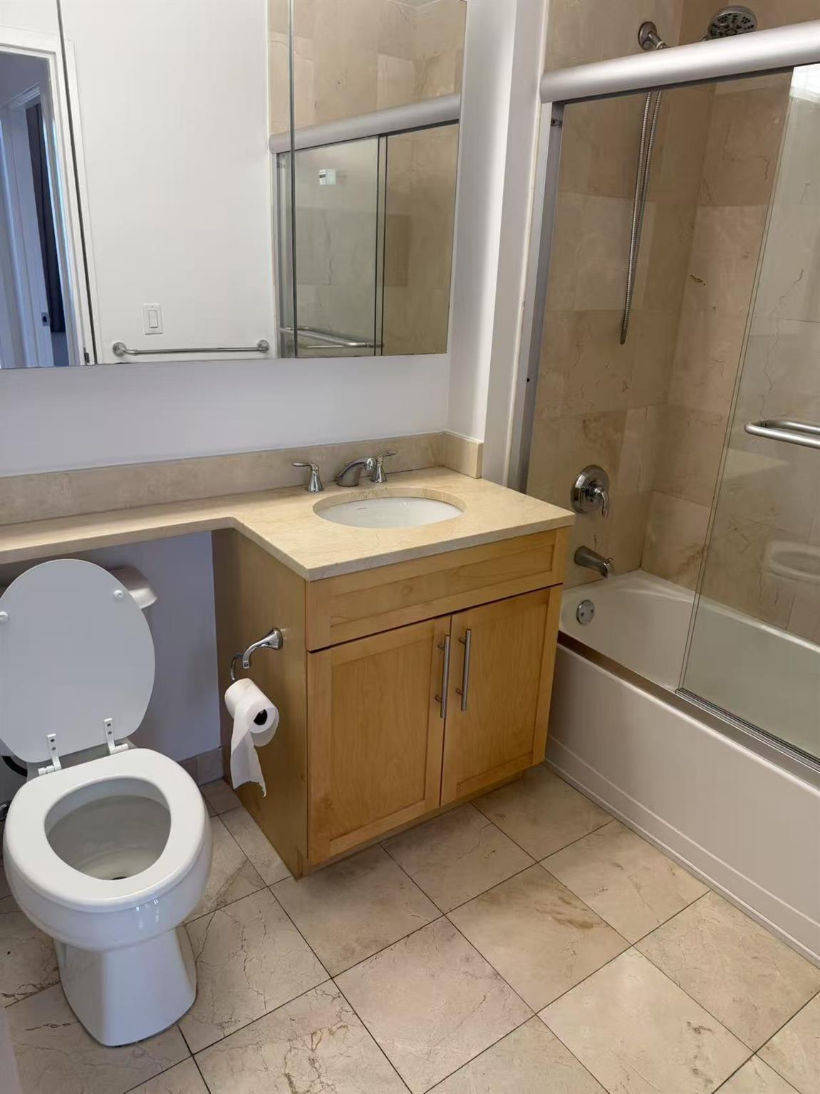 Condo College Point  Queens, NY 11355, MLS-884279-7