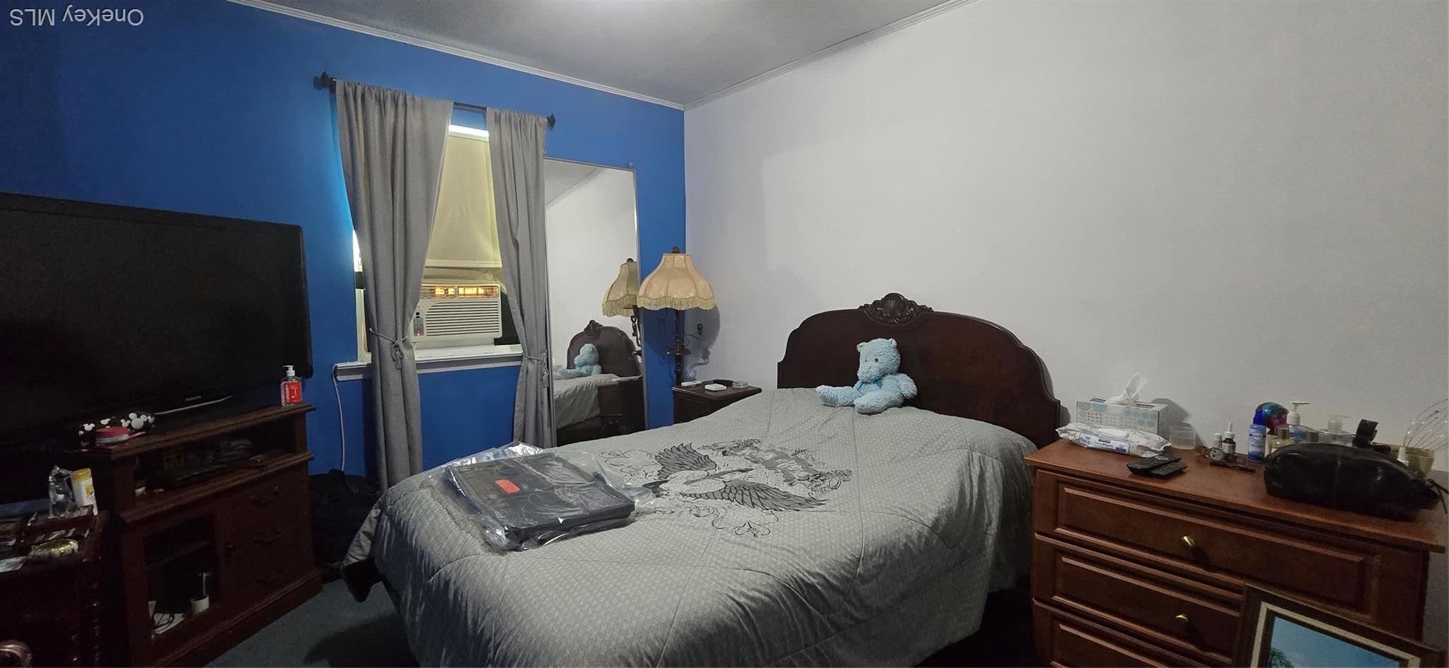 Single Family Olinville  Bronx, NY 10467, MLS-884283-12