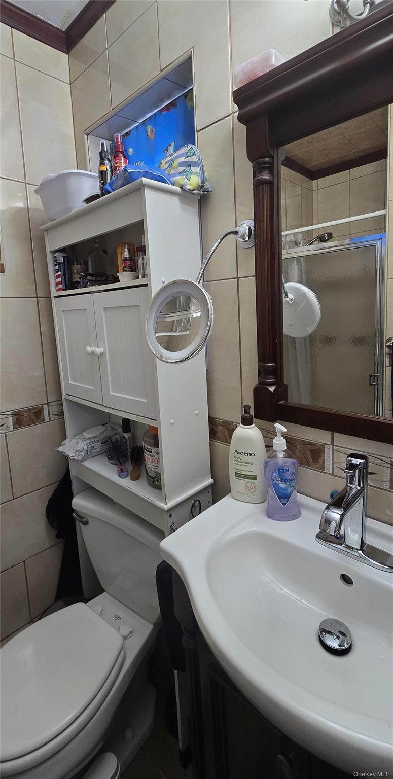 Single Family Olinville  Bronx, NY 10467, MLS-884283-15