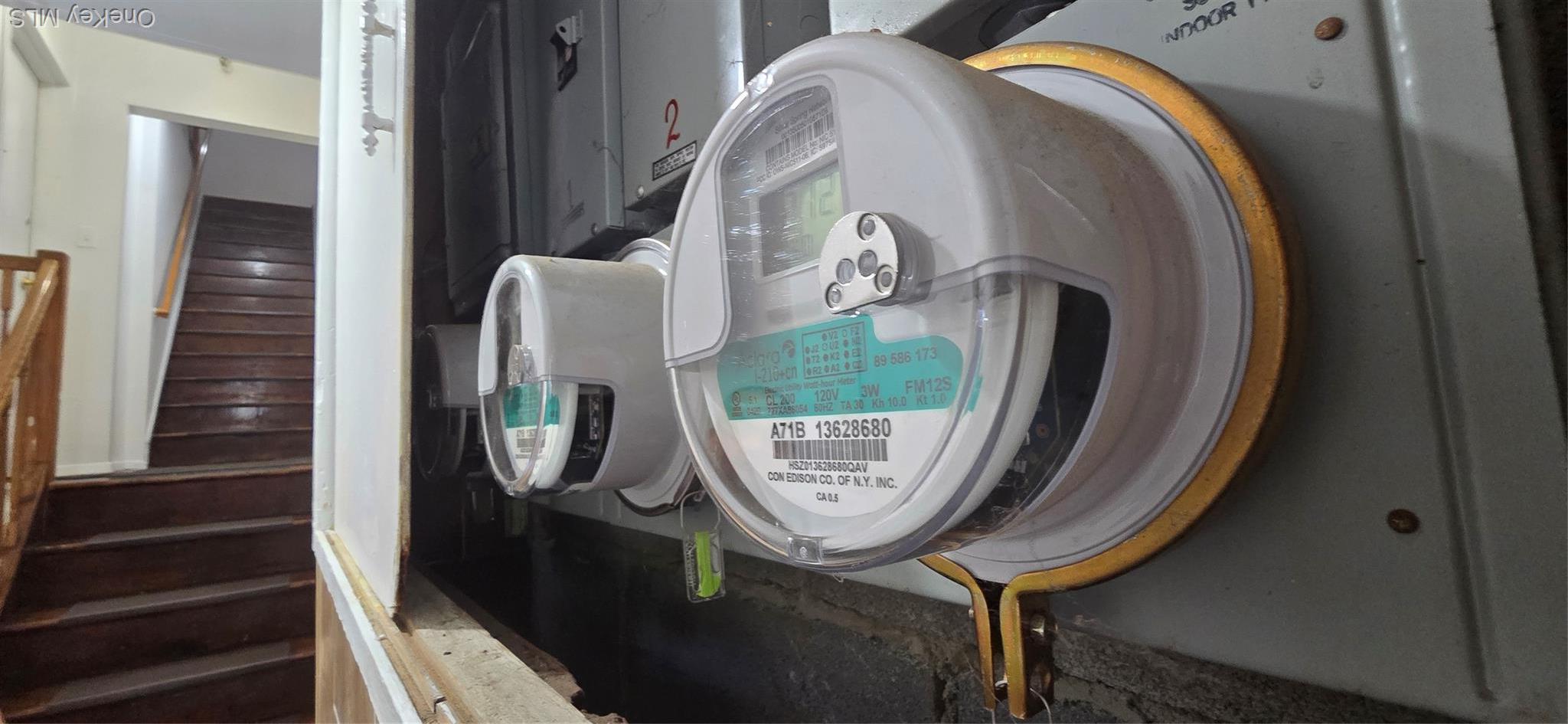 Single Family Olinville  Bronx, NY 10467, MLS-884283-25