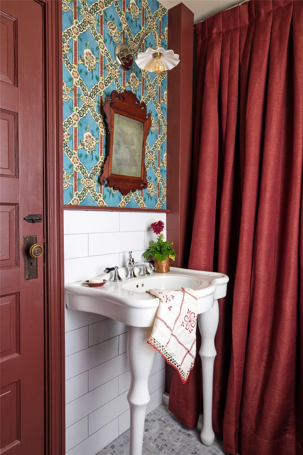 Single Family Ulster Landing Ulster County, NY 12401, MLS-884296-31