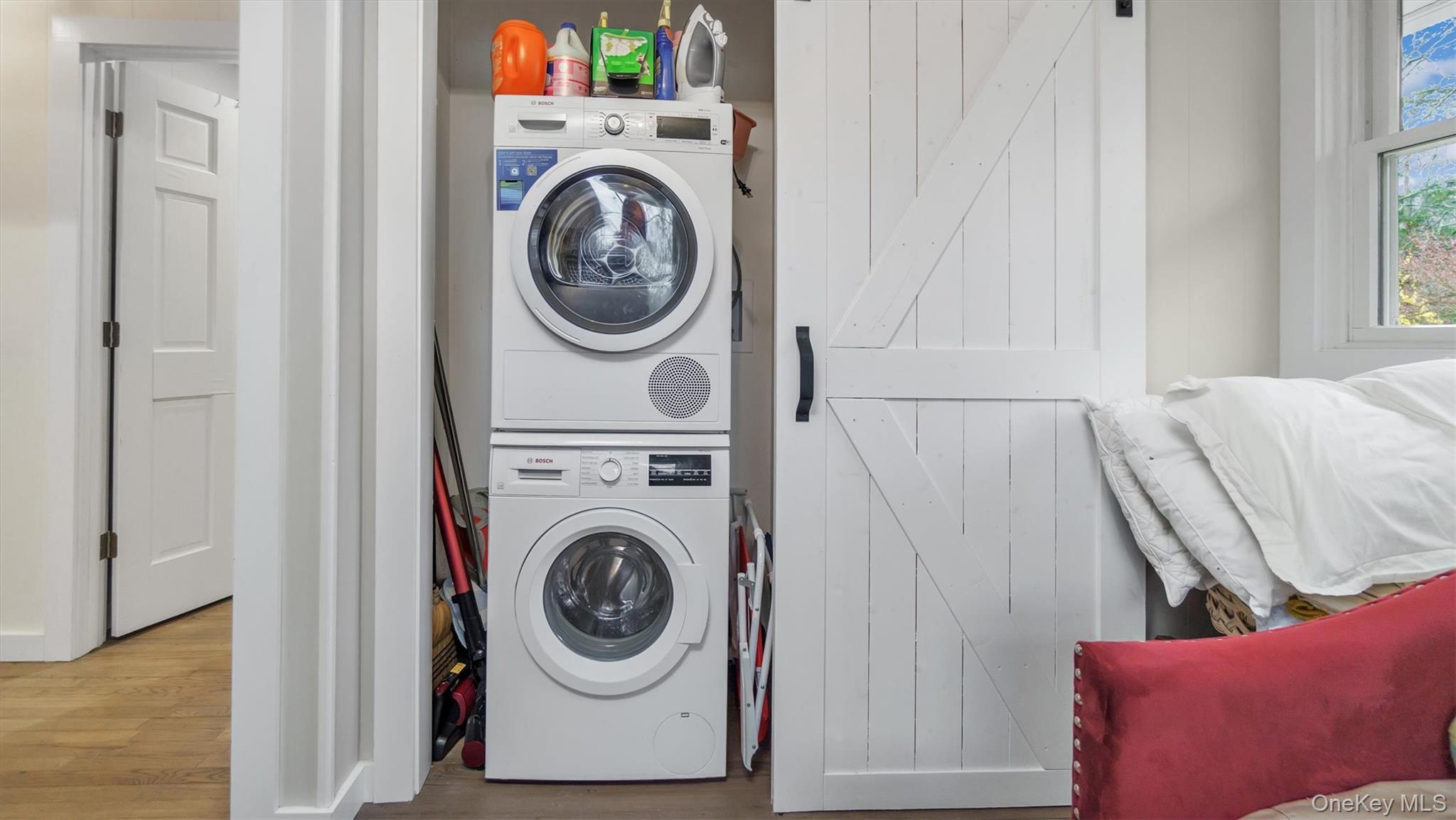 Single Family Church Suffolk County, NY 11901, MLS-884321-18