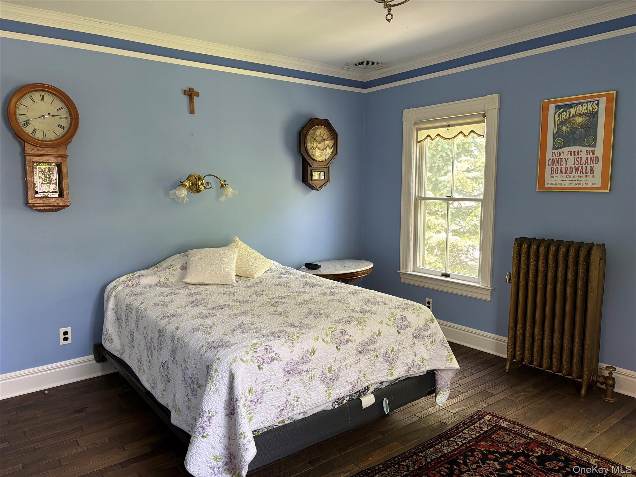 Single Family Walnut  Nassau County, NY 11563, MLS-884324-19