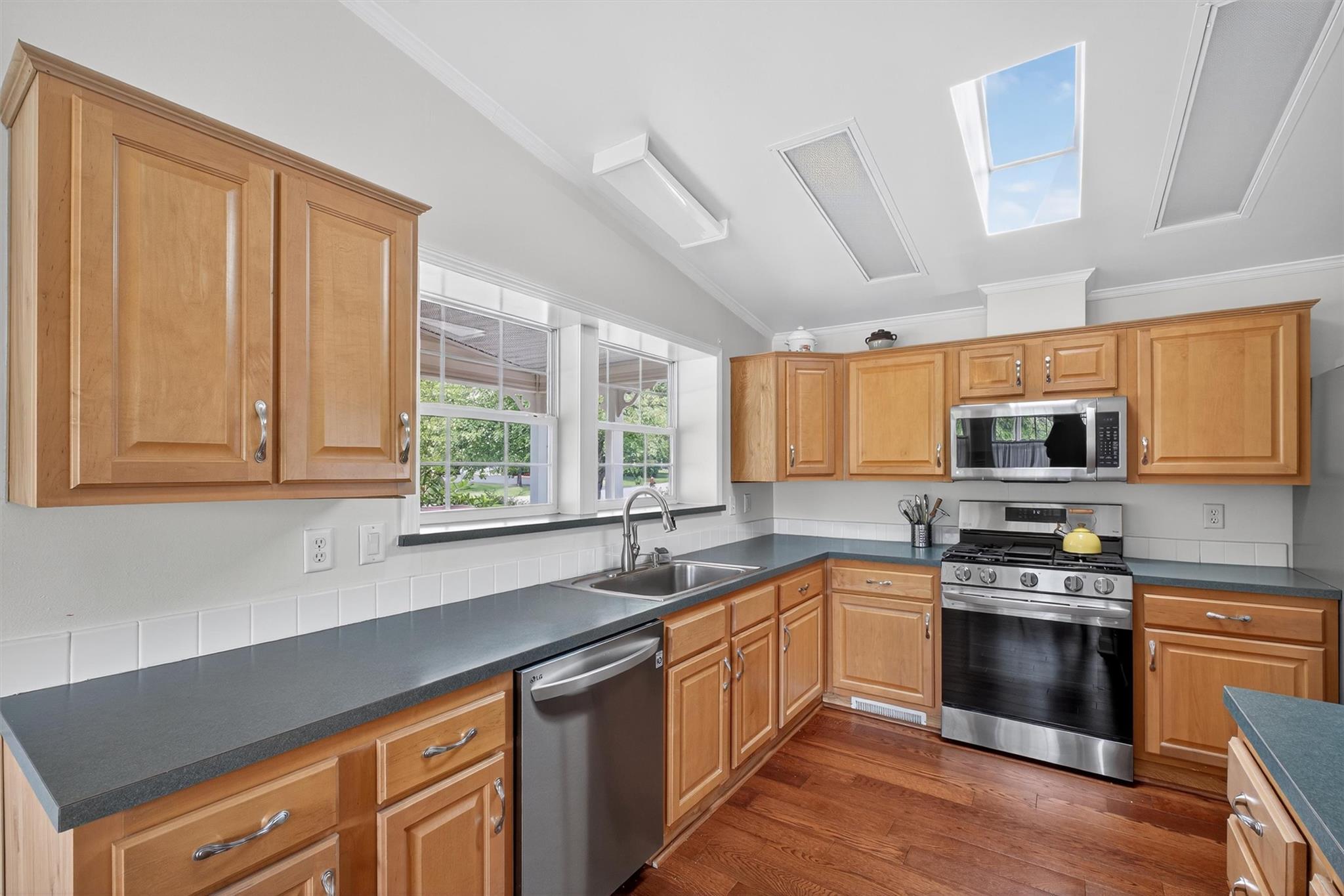 Single Family Vero  Dutchess County, NY 12603, MLS-884326-10