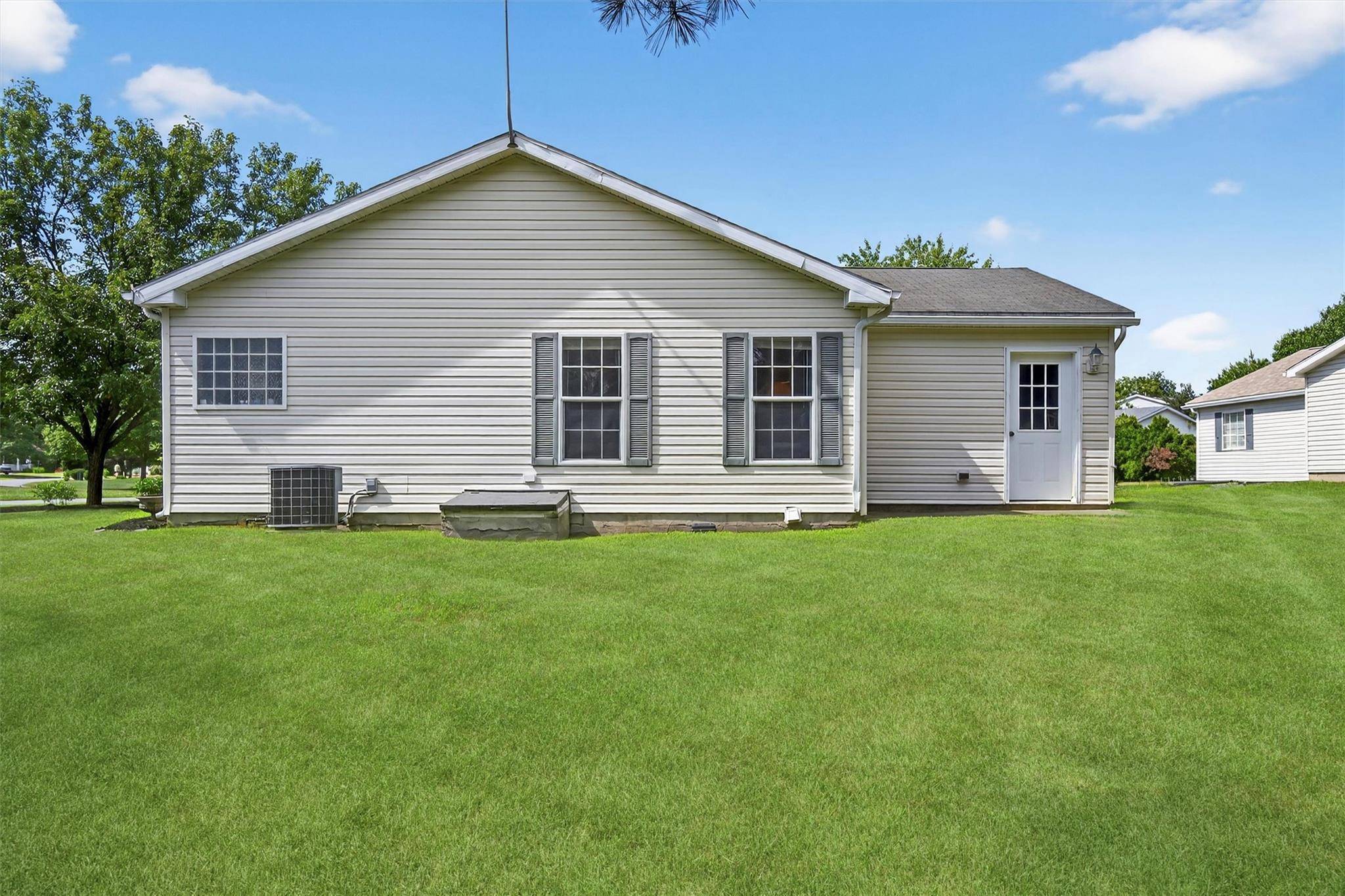 Single Family Vero  Dutchess County, NY 12603, MLS-884326-31