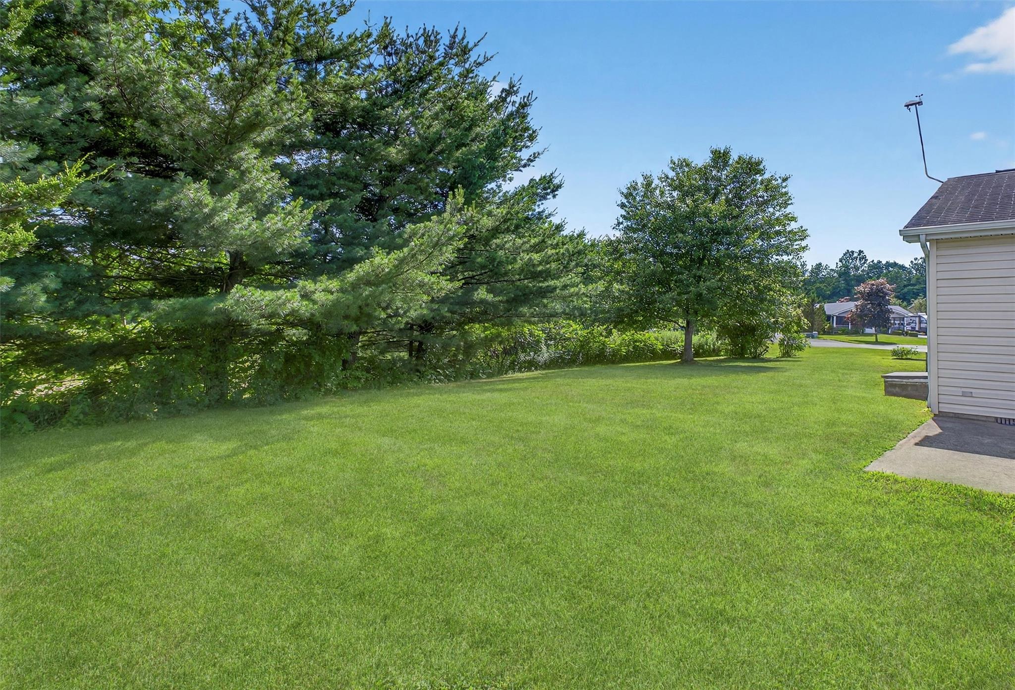 Single Family Vero  Dutchess County, NY 12603, MLS-884326-32