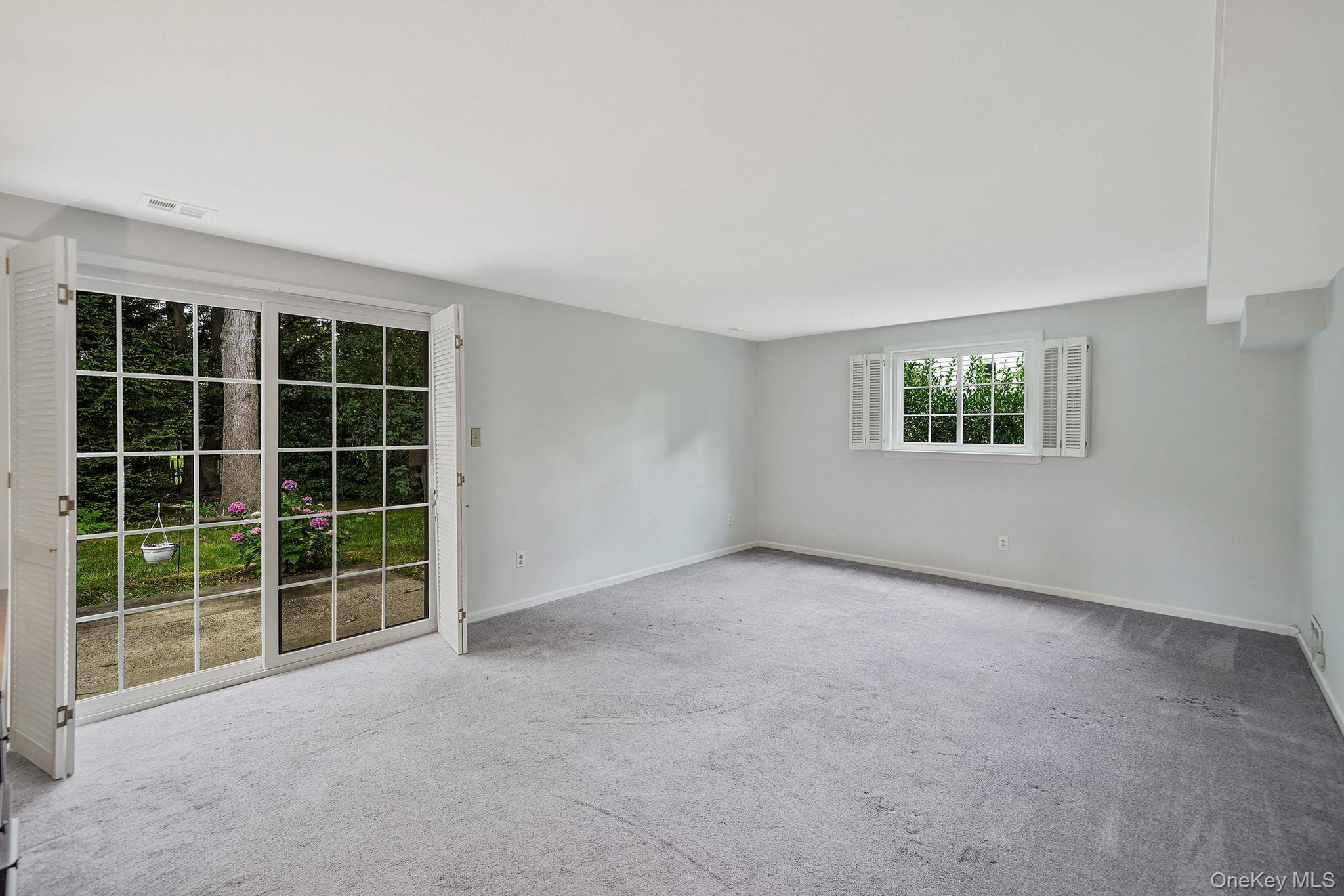 Single Family Bohemia  Suffolk County, NY 11782, MLS-884339-20