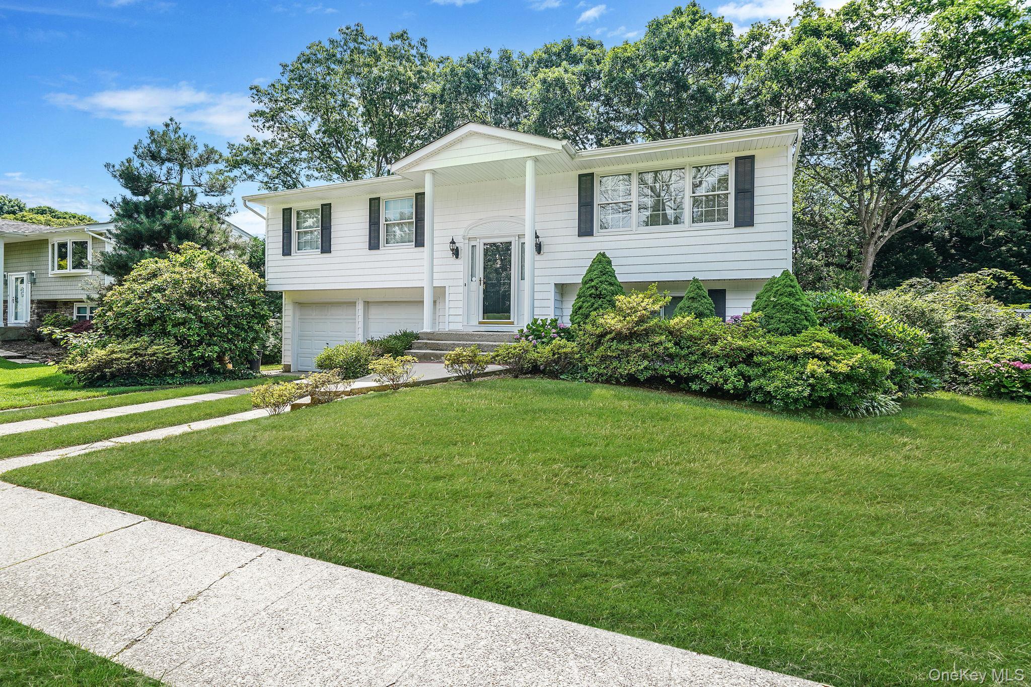 Single Family Bohemia  Suffolk County, NY 11782, MLS-884339-3