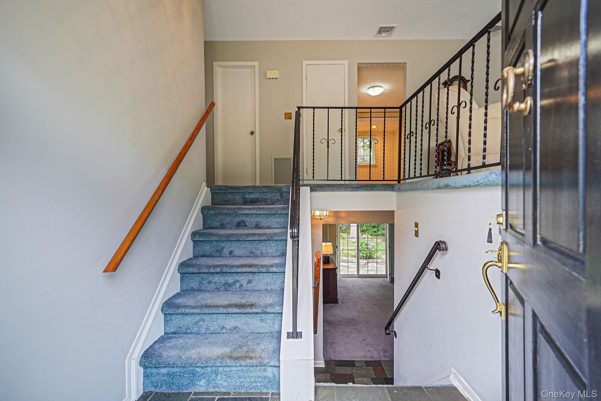 Single Family Bohemia  Suffolk County, NY 11782, MLS-884339-4