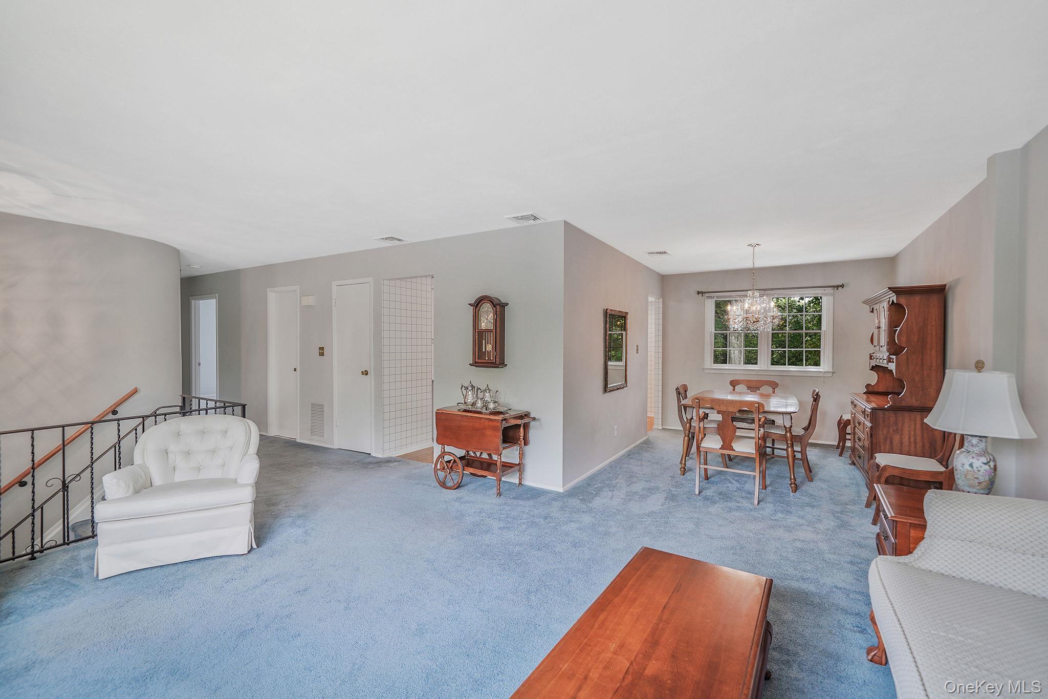 Single Family Bohemia  Suffolk County, NY 11782, MLS-884339-7