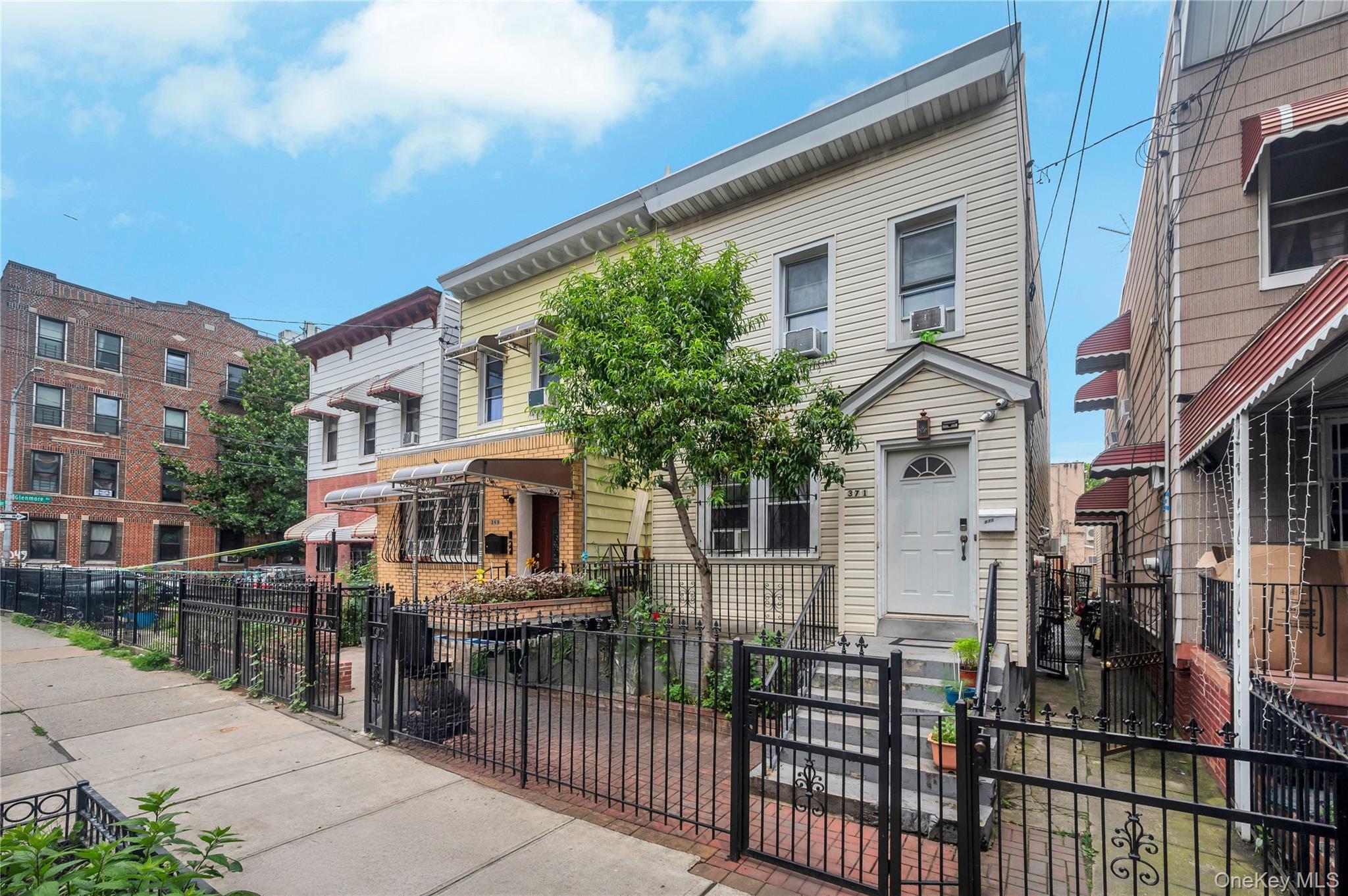 Single Family Pine  Brooklyn, NY 11208, MLS-884365-2