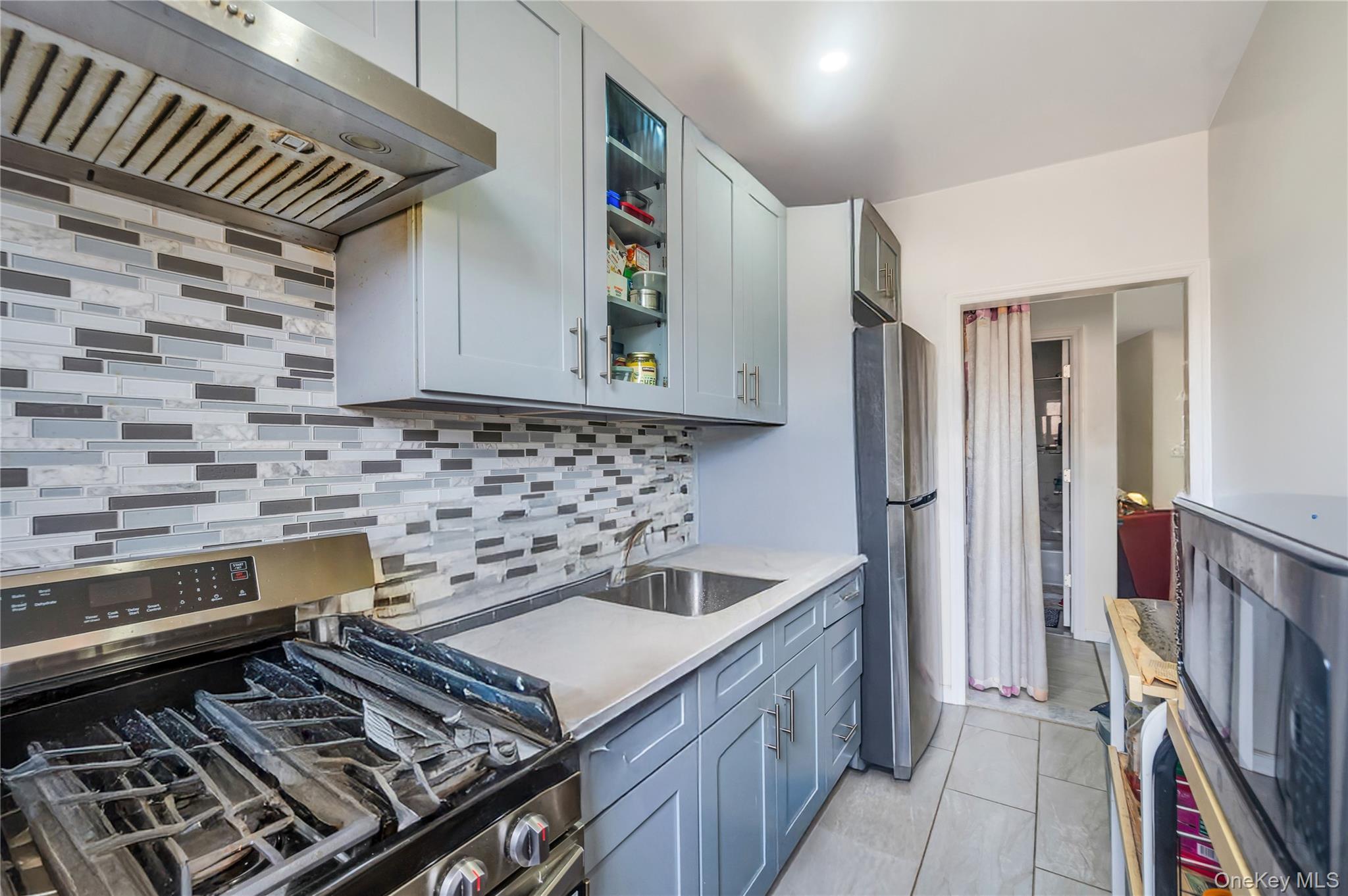 Single Family Pine  Brooklyn, NY 11208, MLS-884365-24