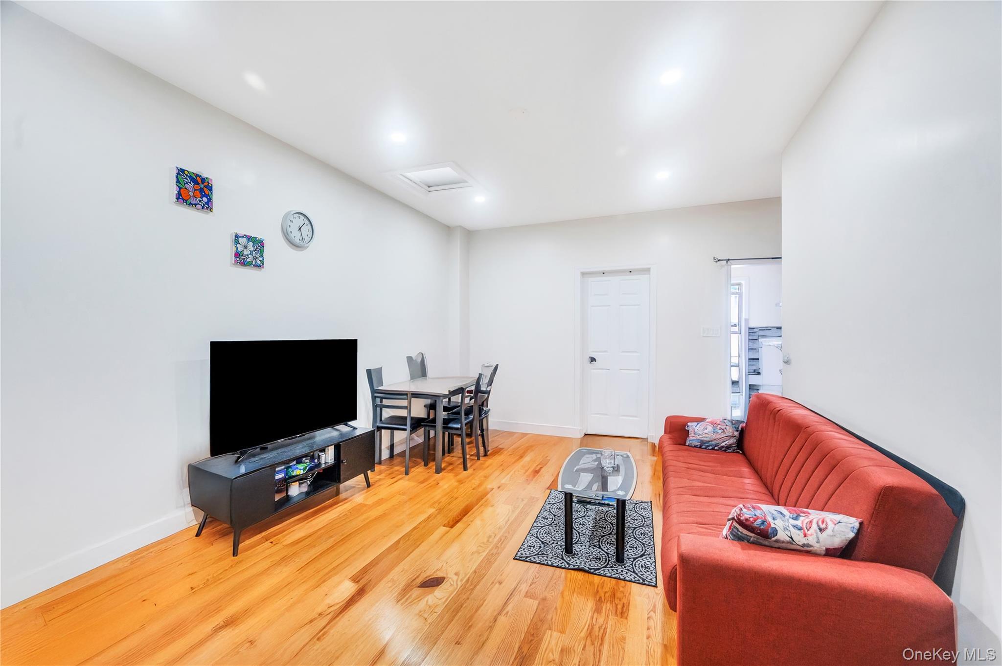 Single Family Pine  Brooklyn, NY 11208, MLS-884365-37