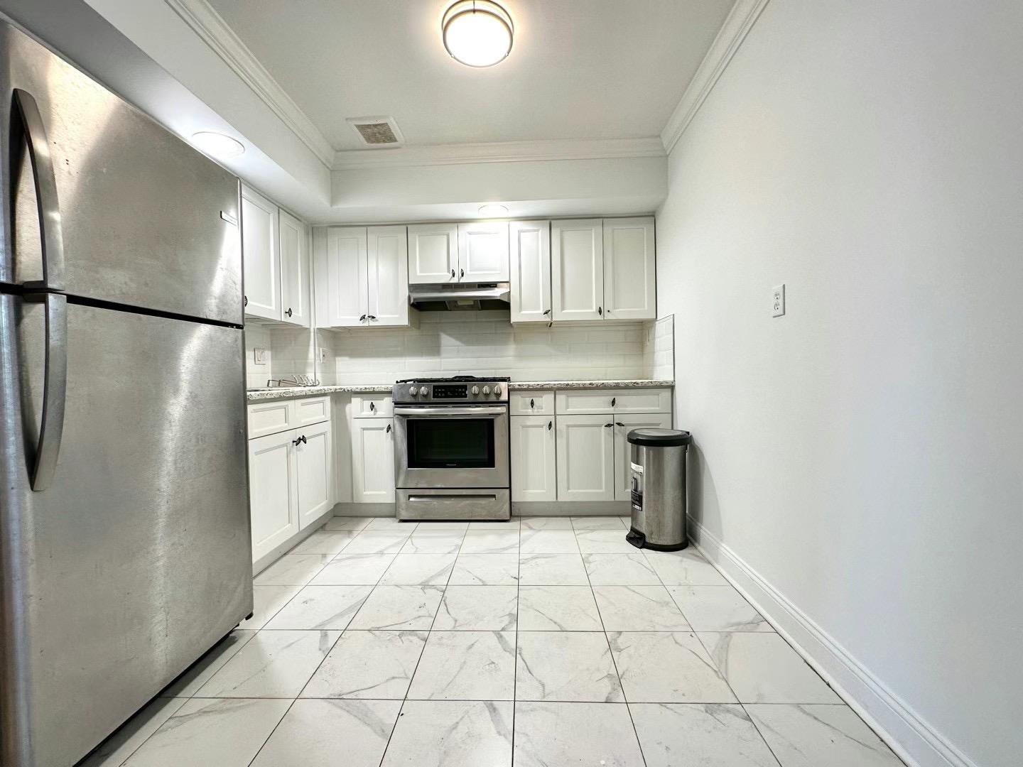 Single Family 73rd  Queens, NY 11379, MLS-884381-3